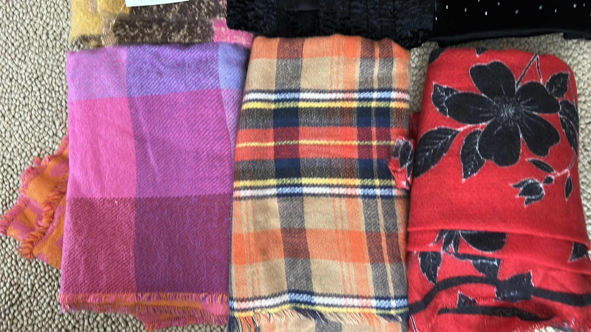 Photo 2 of WOMENS SCARVES, SHAWLS AND WRAPS