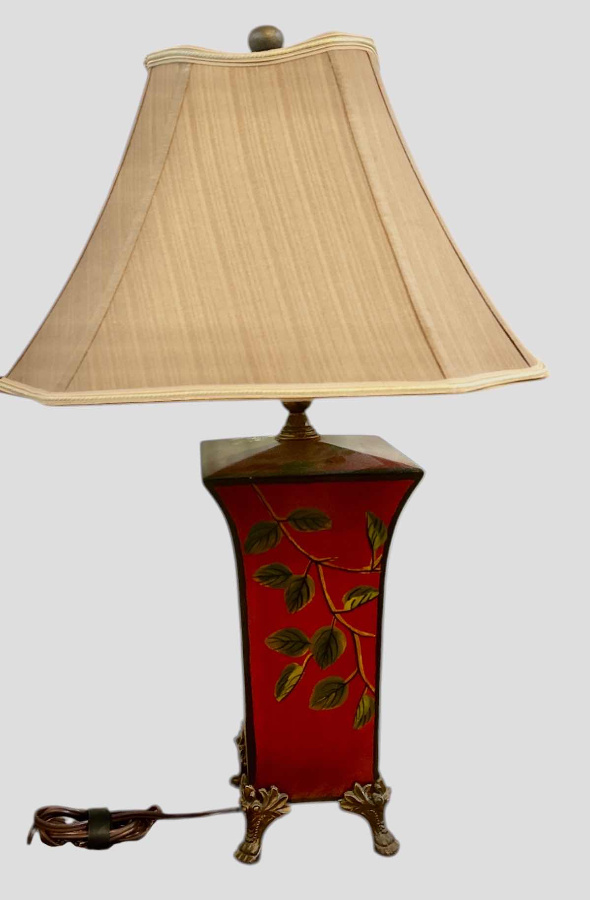 Photo 1 of DECORATIVE TABLE LAMP H29”