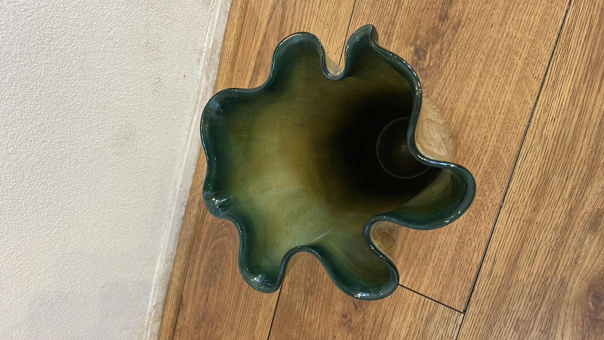 Photo 1 of ART GLASS WAVY VASE H12.5”