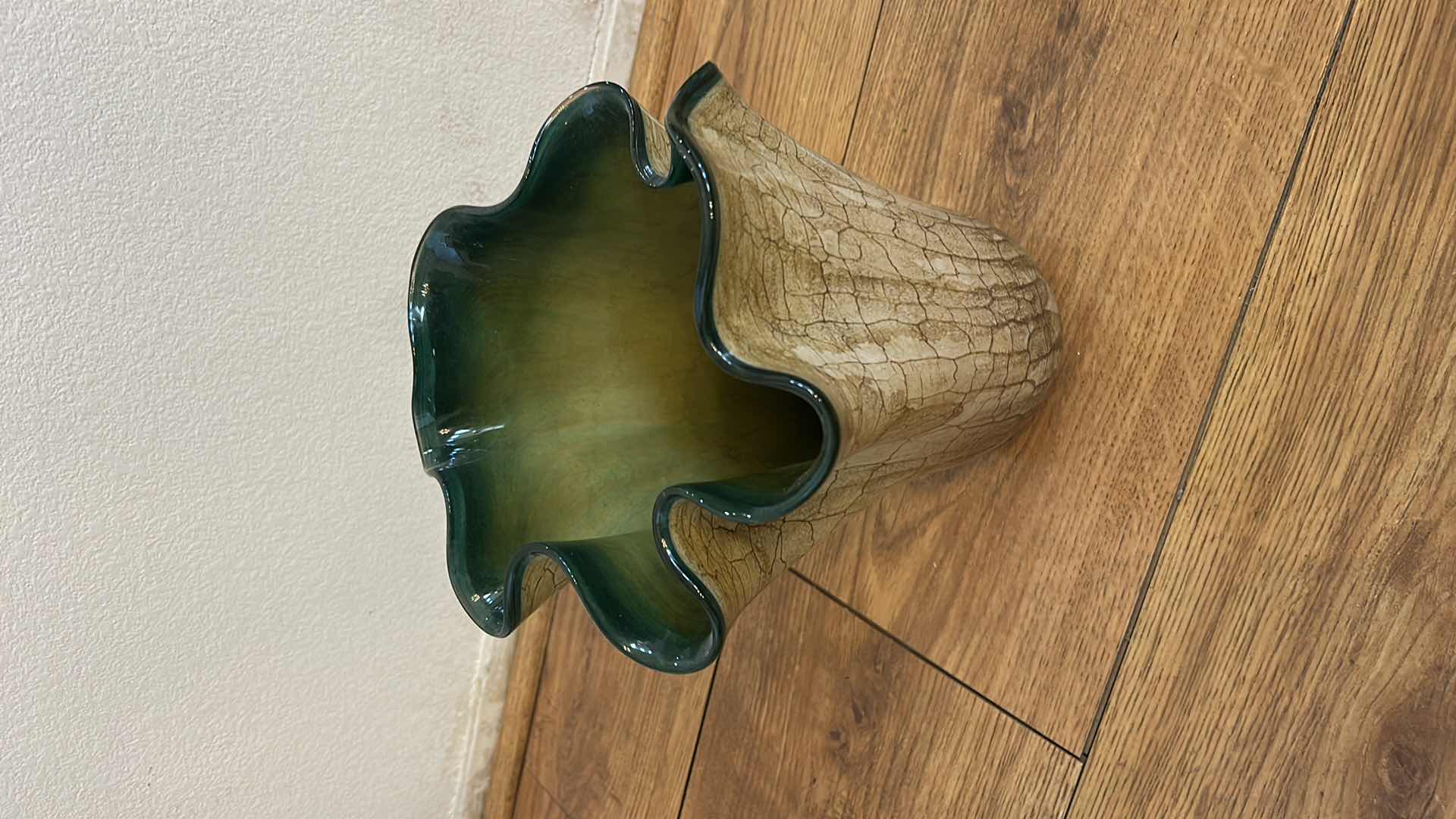 Photo 1 of ART GLASS WAVY VASE H12.5”