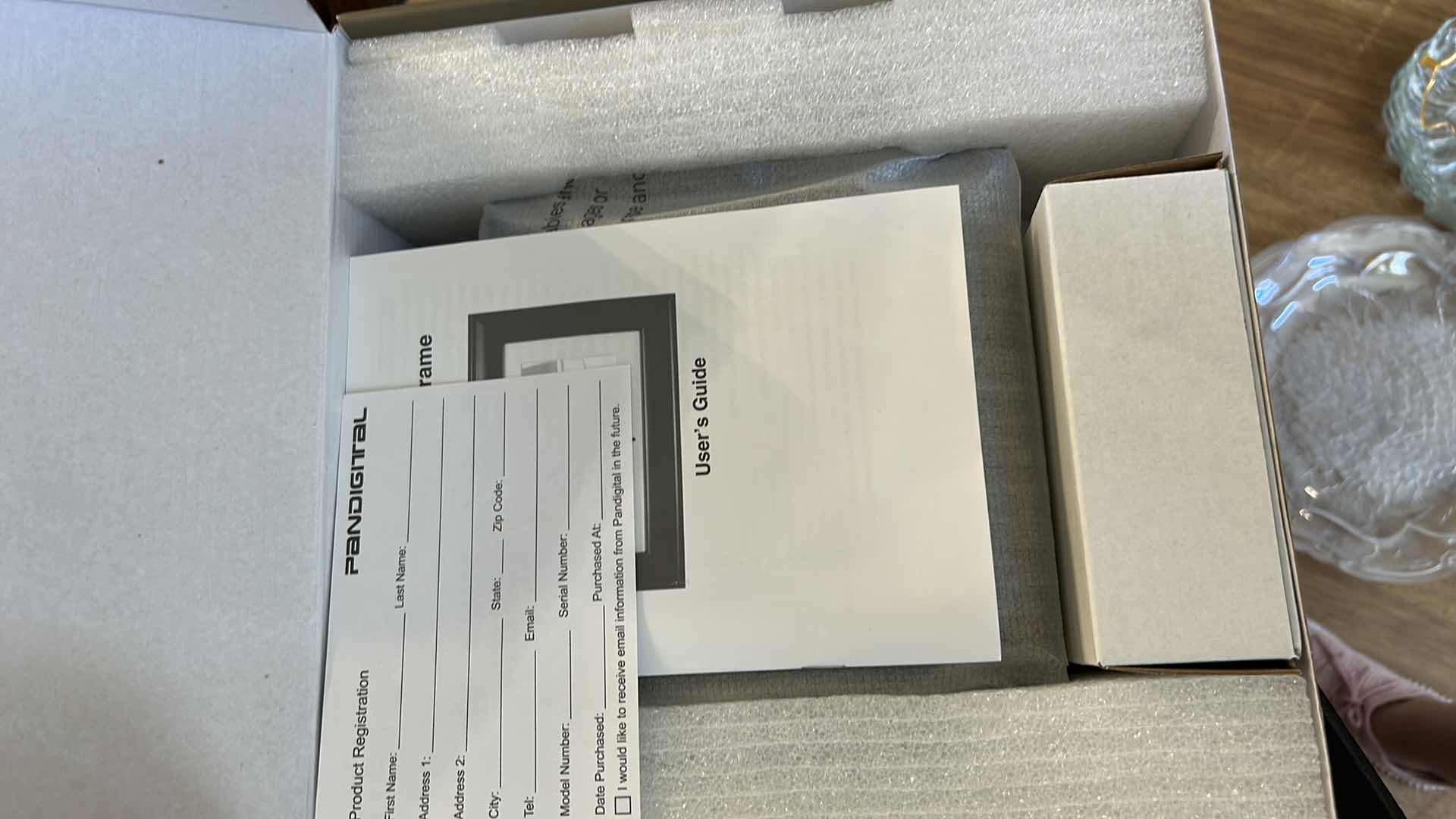 Photo 2 of PANDIGITAL 7” LCD DIGITAL PHOTO FRAME