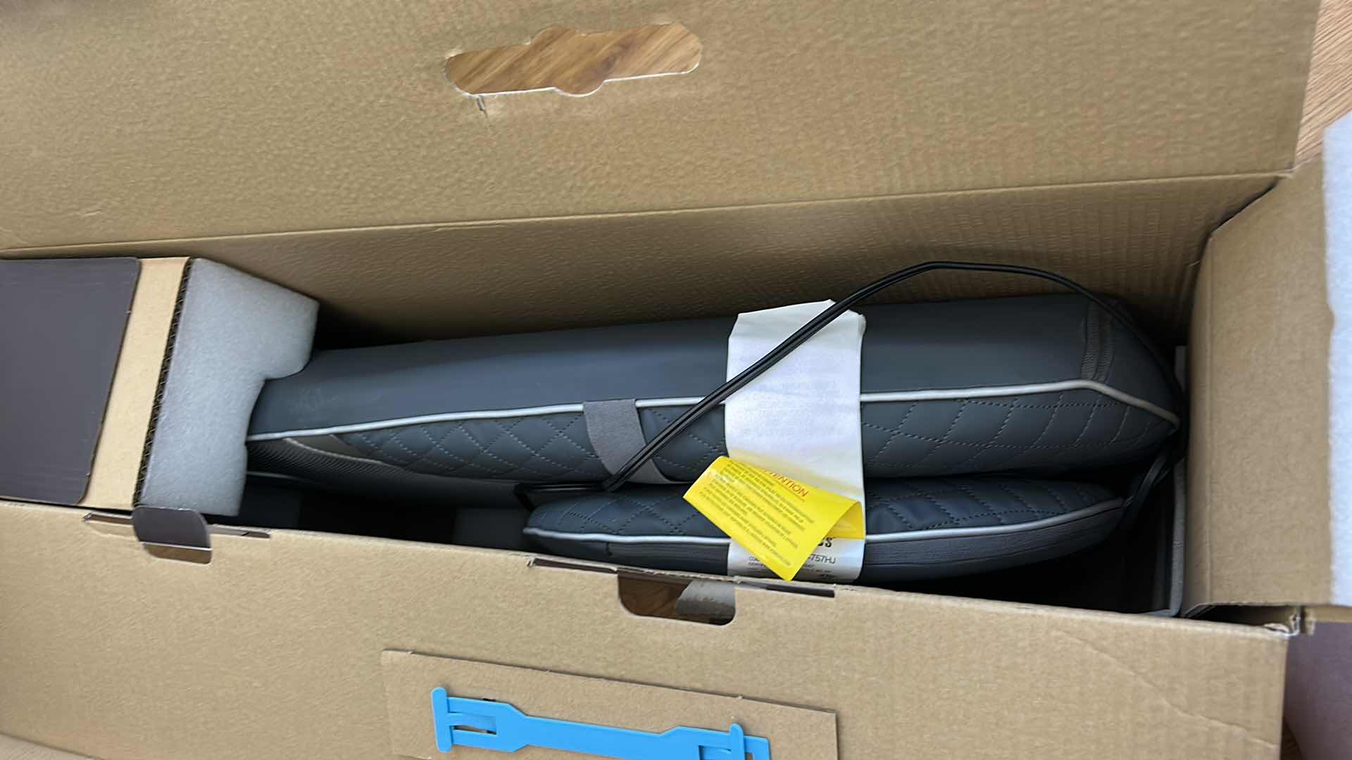 Photo 1 of HOMEDICS SHIATSU MASSAGE CUSHION