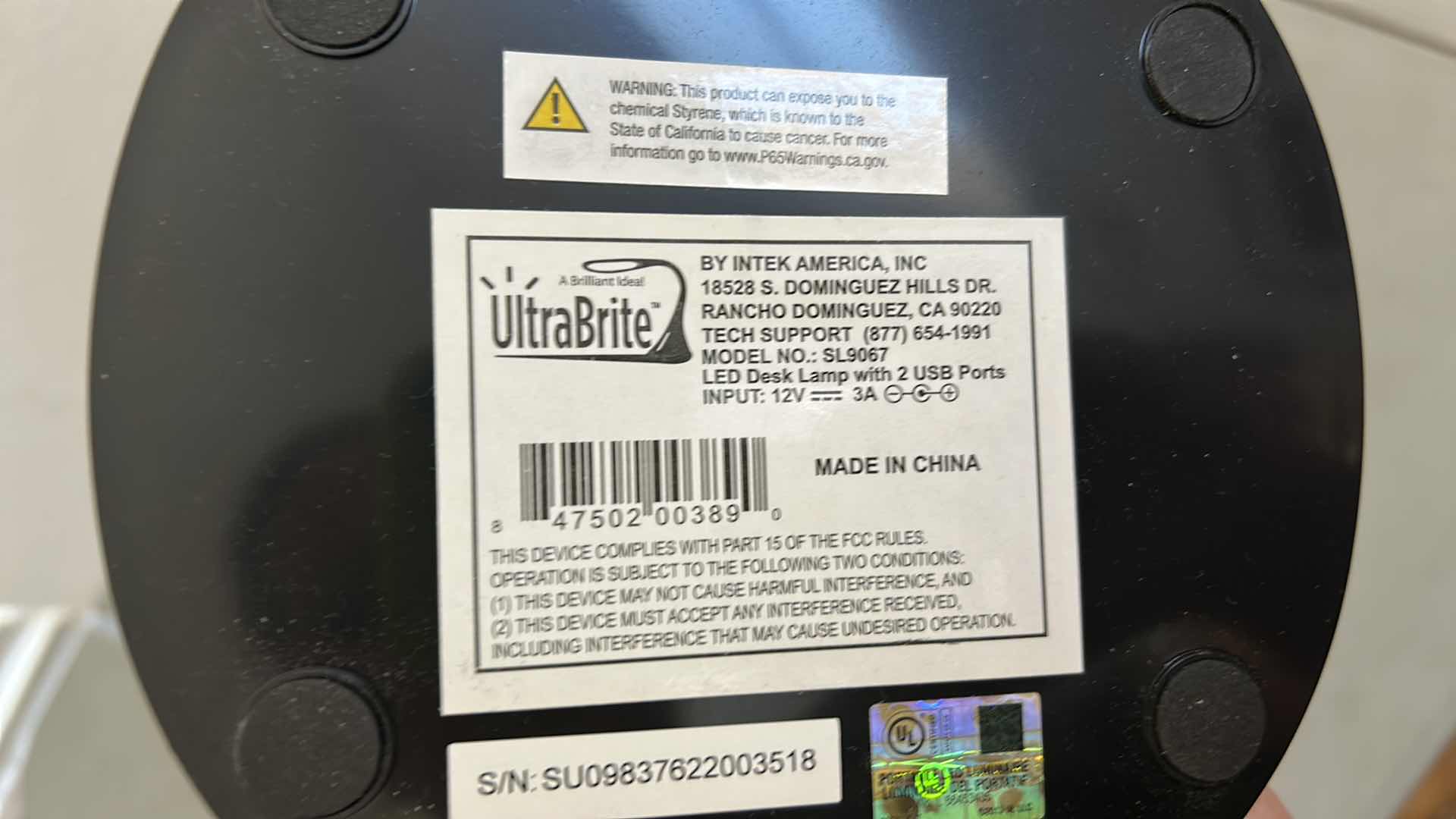 Photo 1 of 2 WHITE ADJUSTABLE ULTRA BRIGHT DESK LAMPS H27”