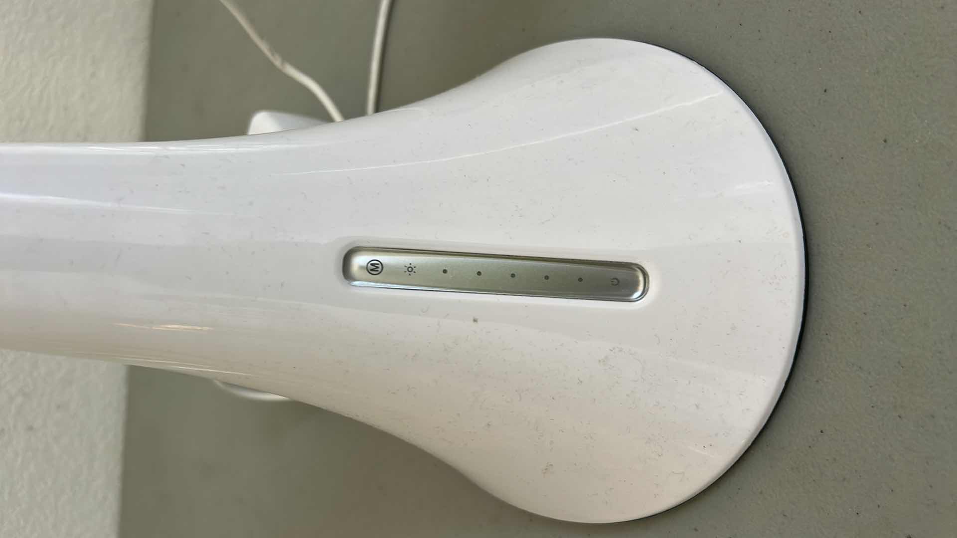 Photo 1 of 2 WHITE ADJUSTABLE ULTRA BRIGHT DESK LAMPS H27”