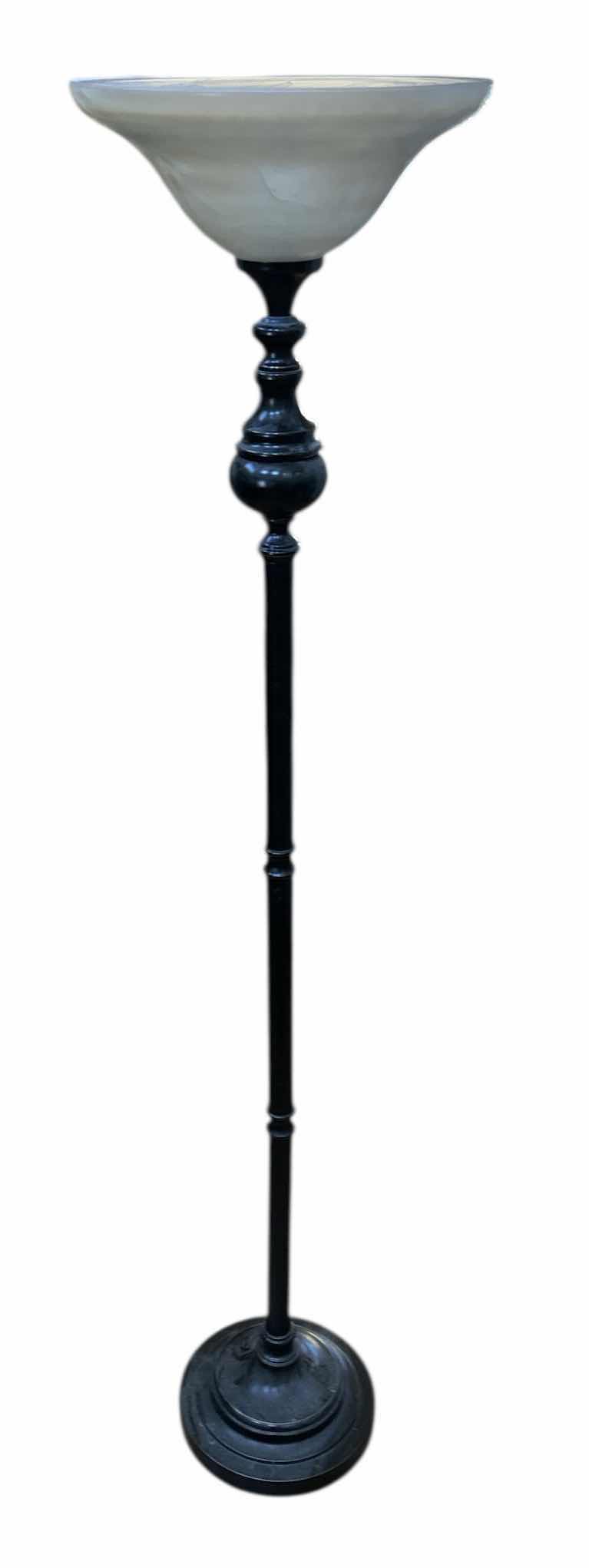 Photo 1 of METAL FLOOR LAMP WITH ACYLIC SHADE H6.6’