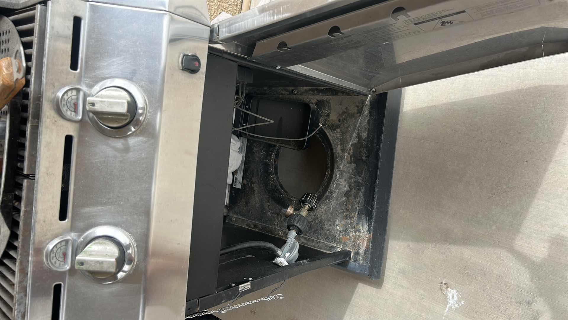 Photo 1 of INFRARED CHAR-BROIL BBQ