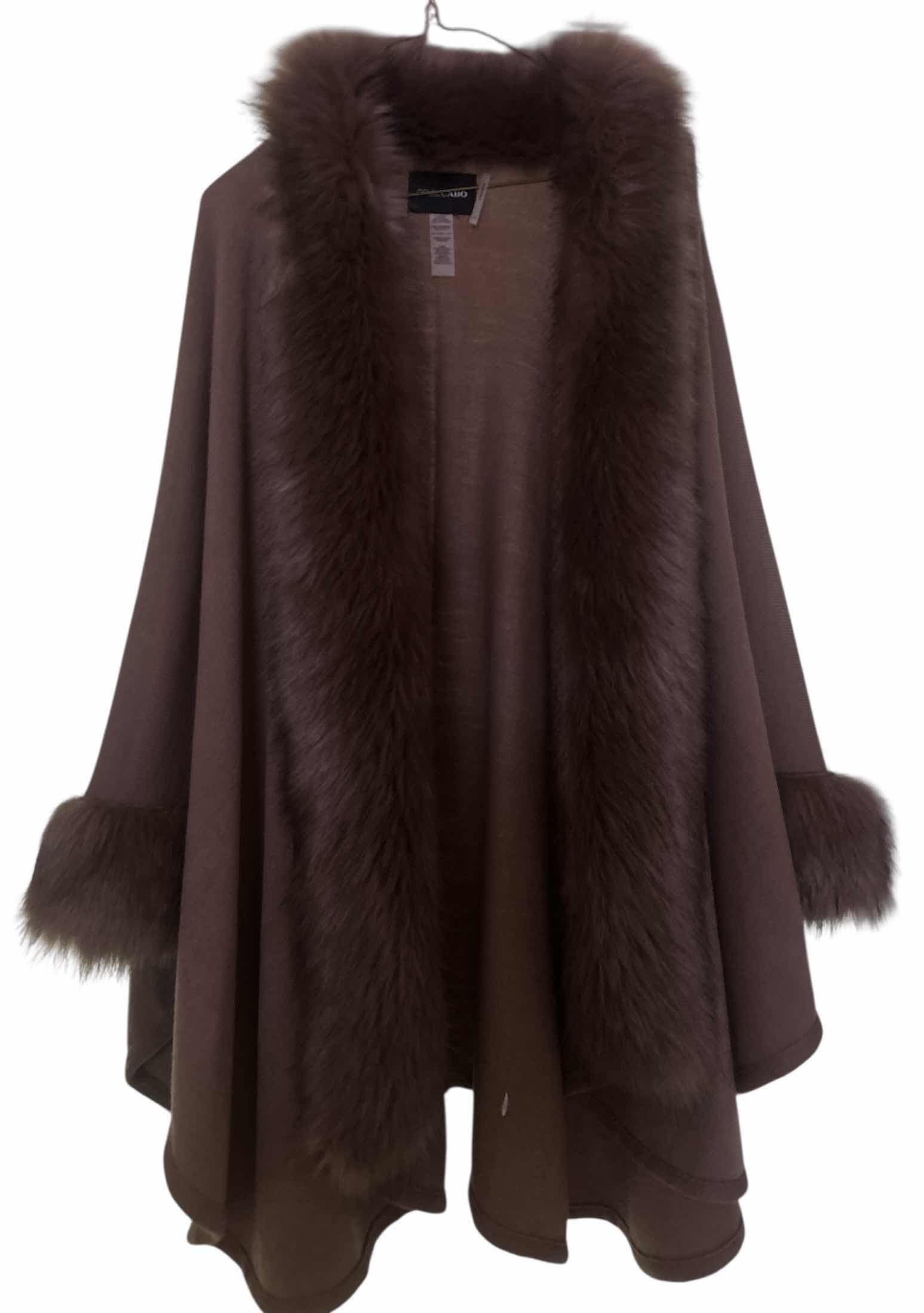 Photo 1 of WOMENS DOLCECABO SHAWL/WRAP SIZE L/XL