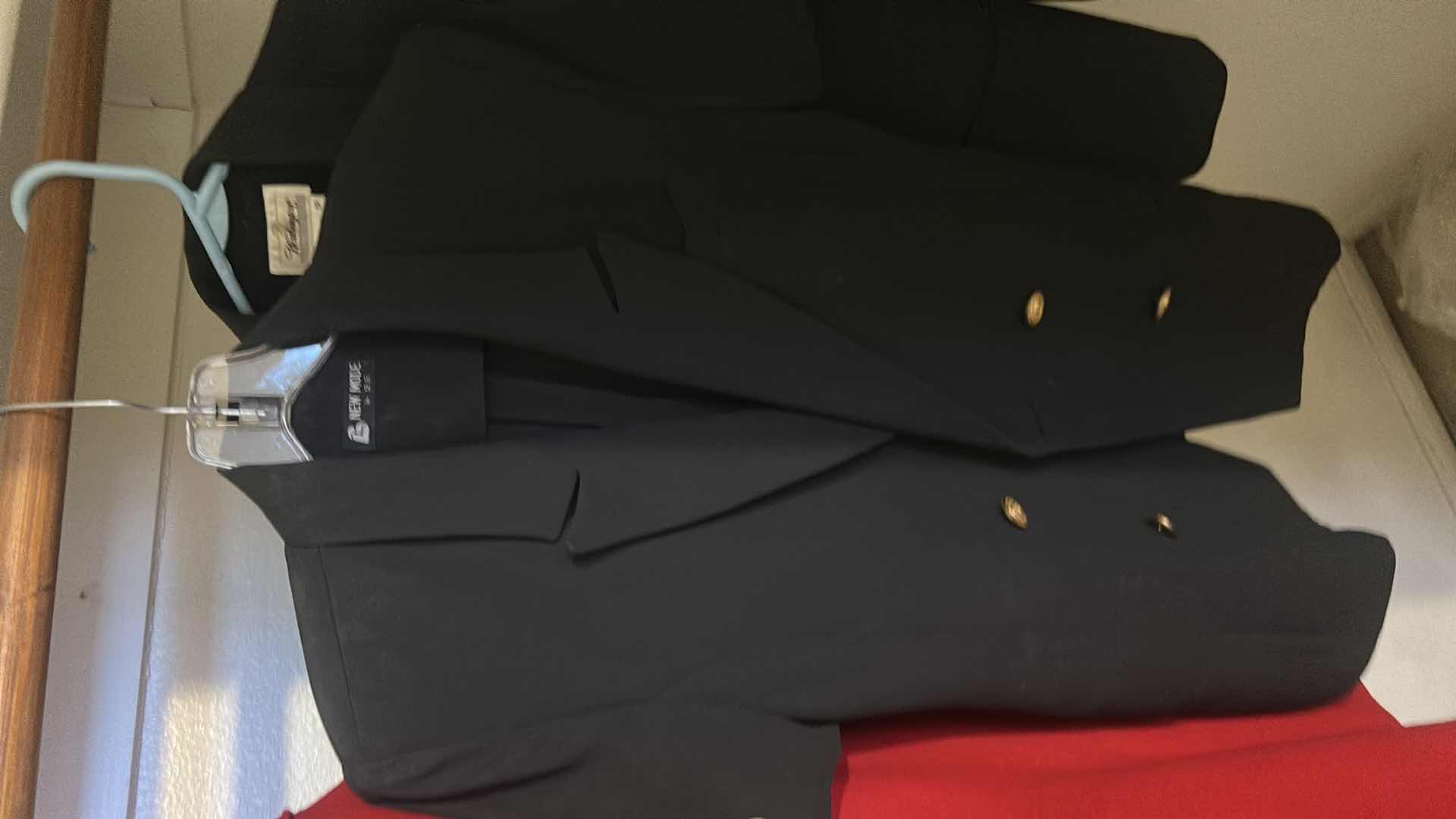 Photo 1 of 3 PC WOMENSWEAR