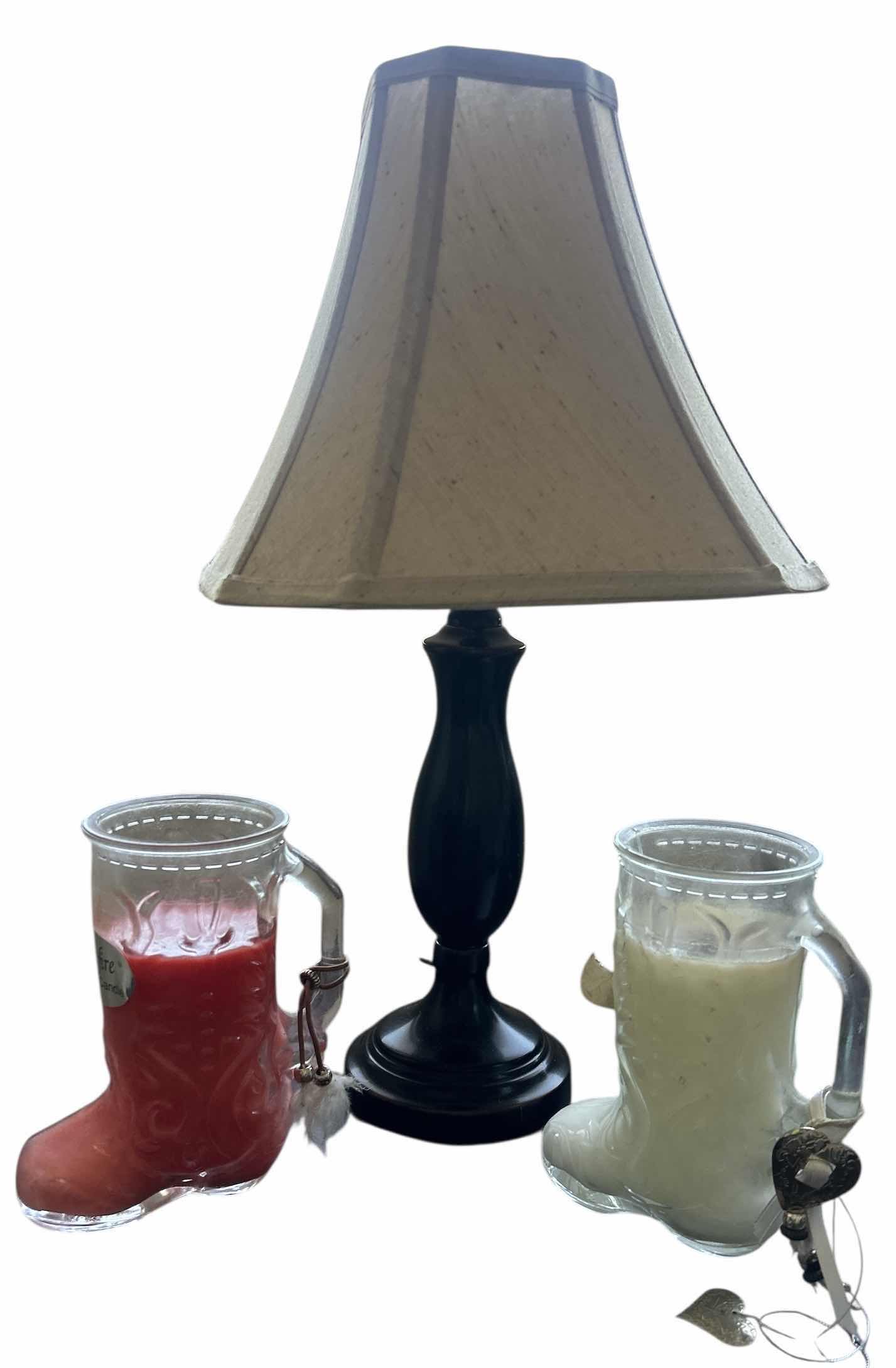 Photo 1 of VINTAGE LAMP H18” AND 2 SCENTED CANDLES