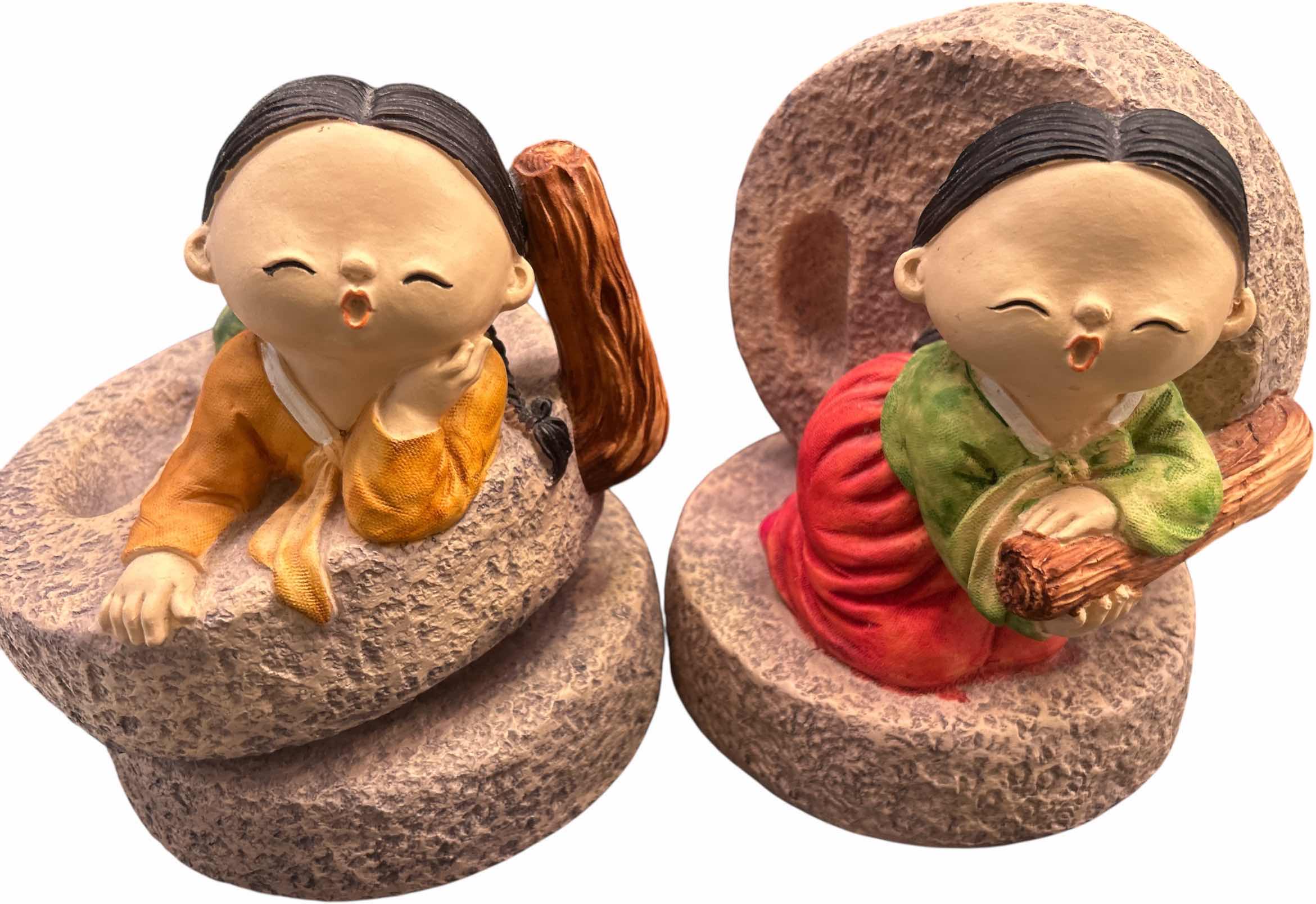 Photo 1 of 2 KOREAN CERAMIC FIGURES H8.5”