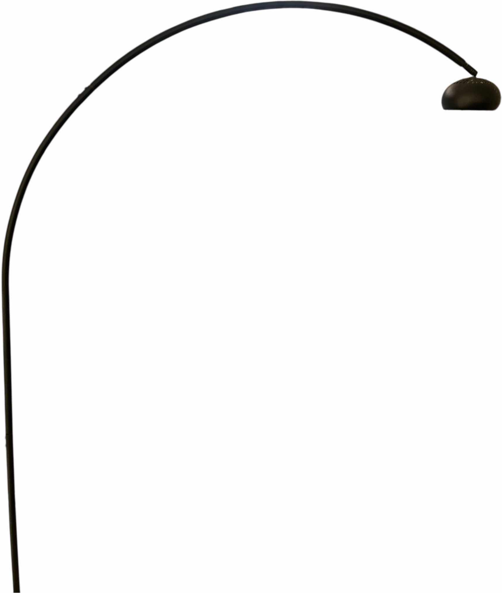 Photo 1 of BLACK METAL FLOOR LAMP H81”