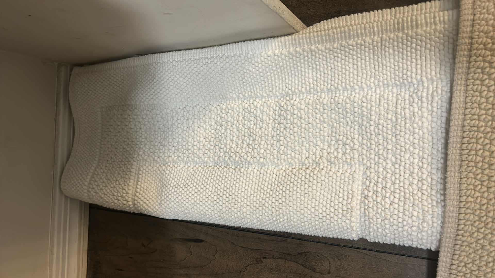 Photo 1 of 5 BATH MATS