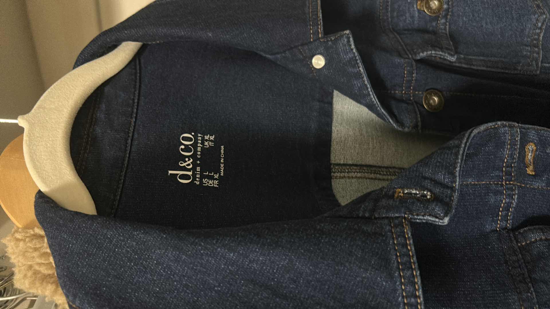 Photo 11 of 6 WOMENS JACKETS (INCLUDING 100% LEATHER) SIZE L XL