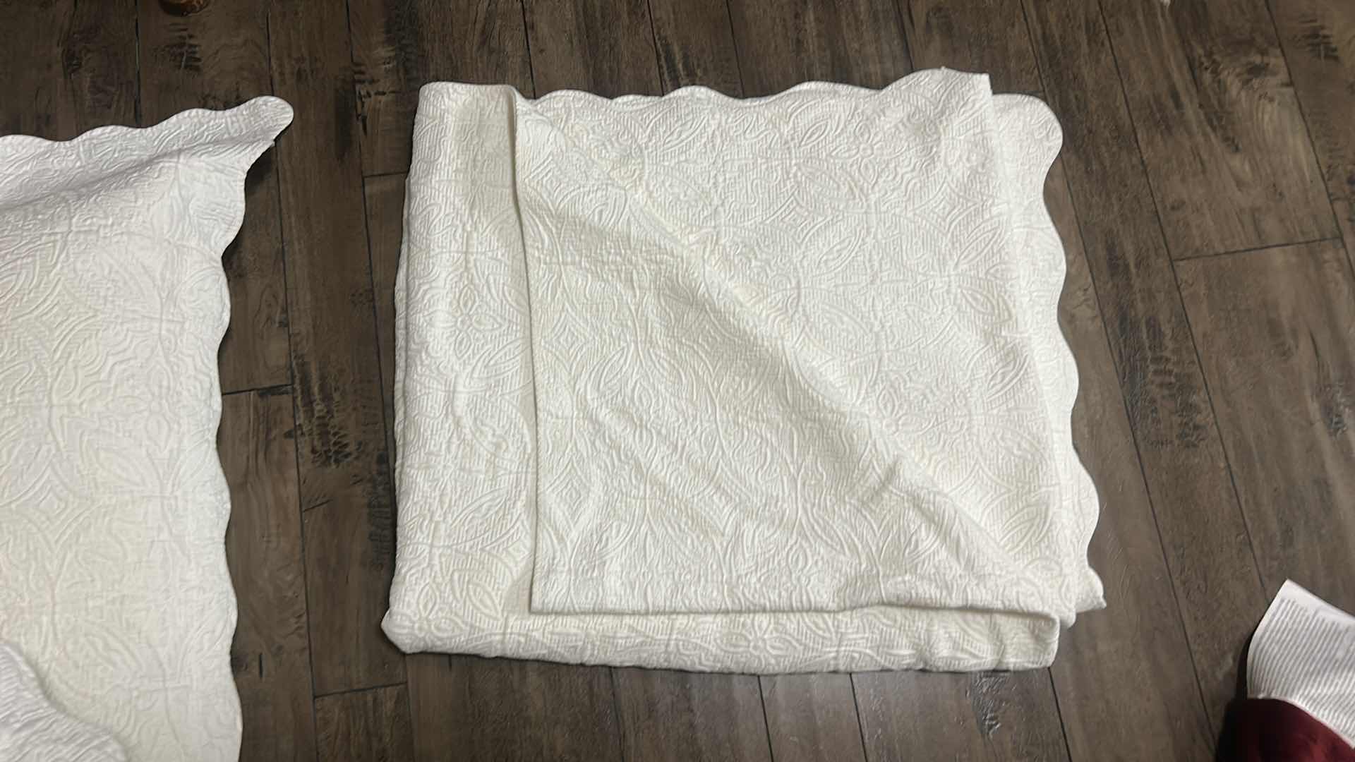 Photo 1 of 100% COTTON QUILT AND TWO SHAMS- SEE MEASUREMENTS IN PHOTO