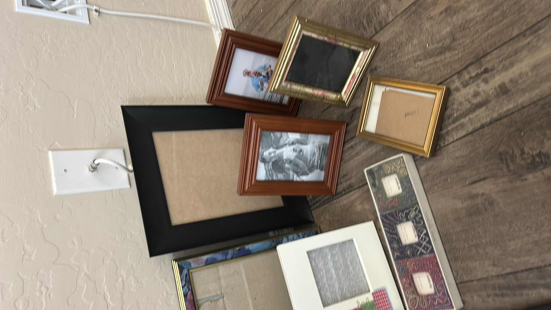 Photo 1 of 15 PICTURE FRAMES