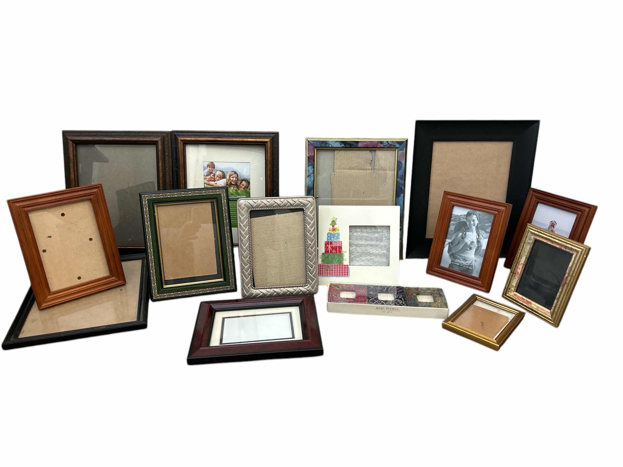 Photo 1 of 15 PICTURE FRAMES