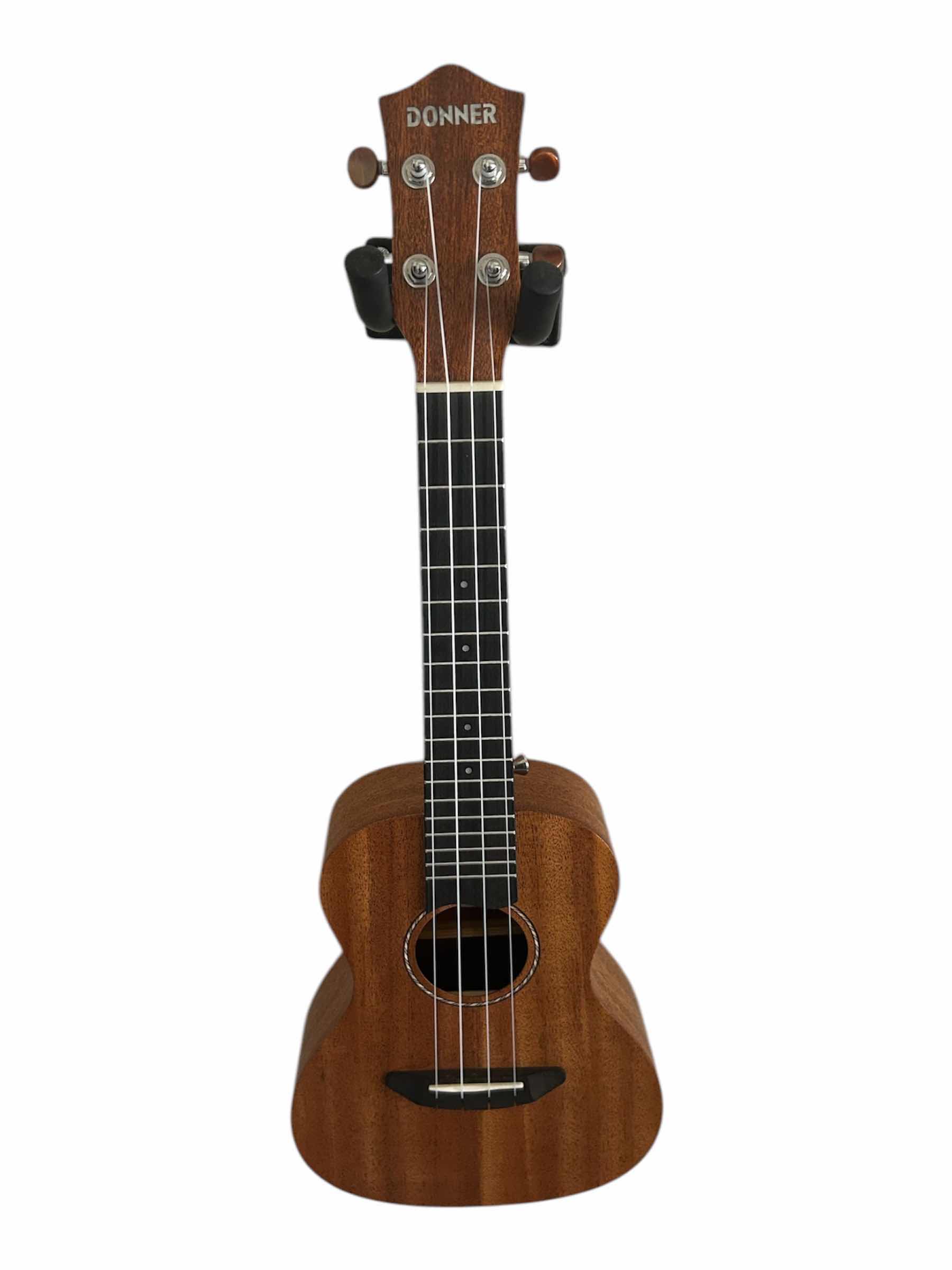 Photo 1 of DONNER CONCERT UKULELE, 23” INSTRUMENT W CASE