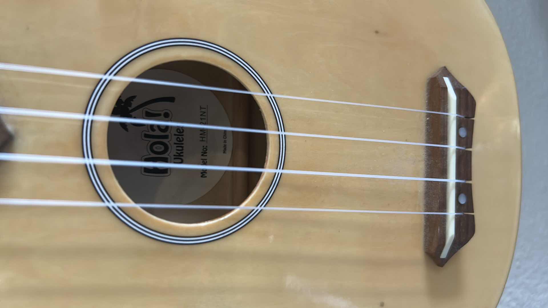 Photo 1 of ASHTHORPE SOPRANO UKULELE , 21”