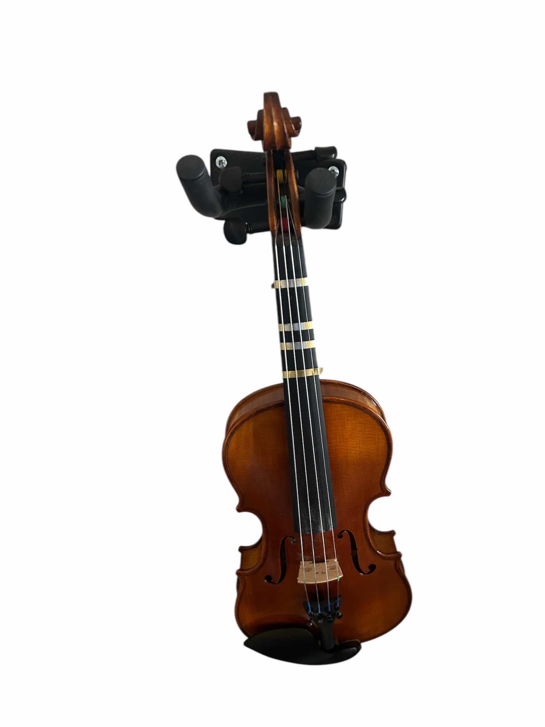 Photo 1 of 18” VIOLIN W CASE