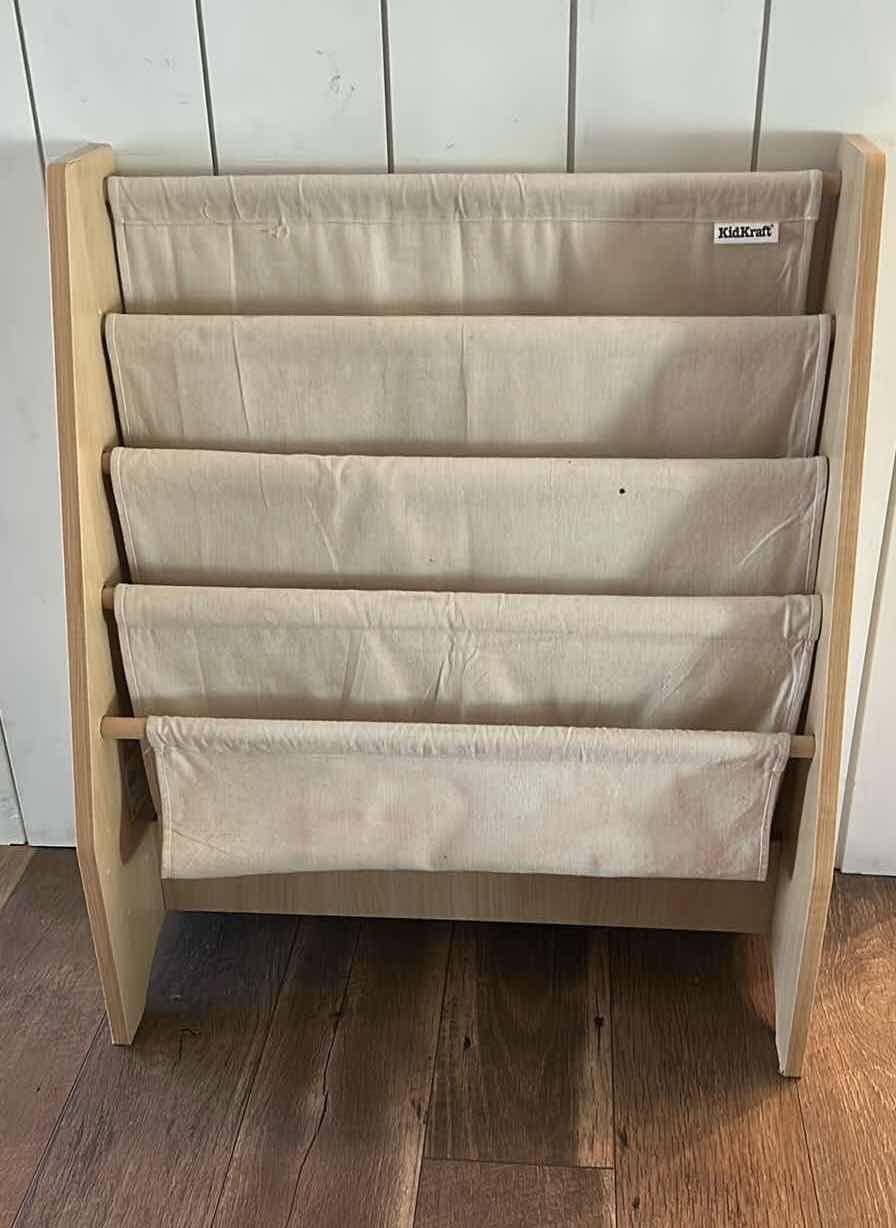 Photo 1 of KIDKRAFT ORGANIZER 24” X 29”