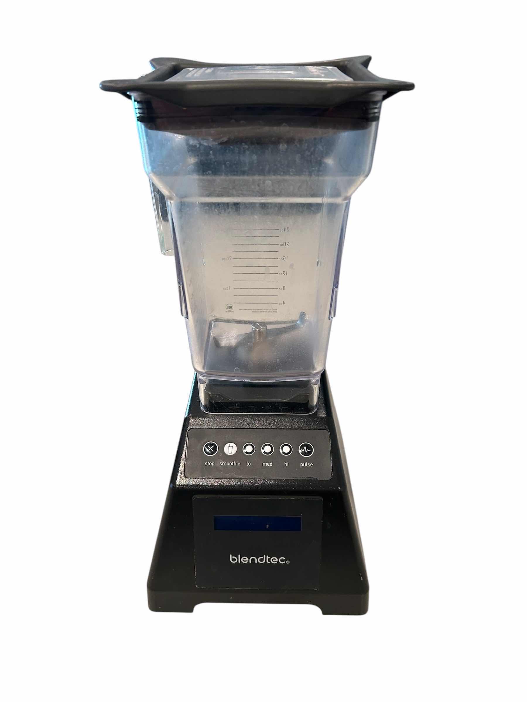 Photo 1 of BLENDTEC