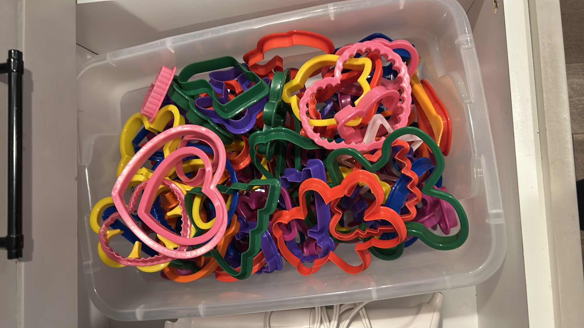 Photo 3 of CONTENTS OF DRAWER BAKING