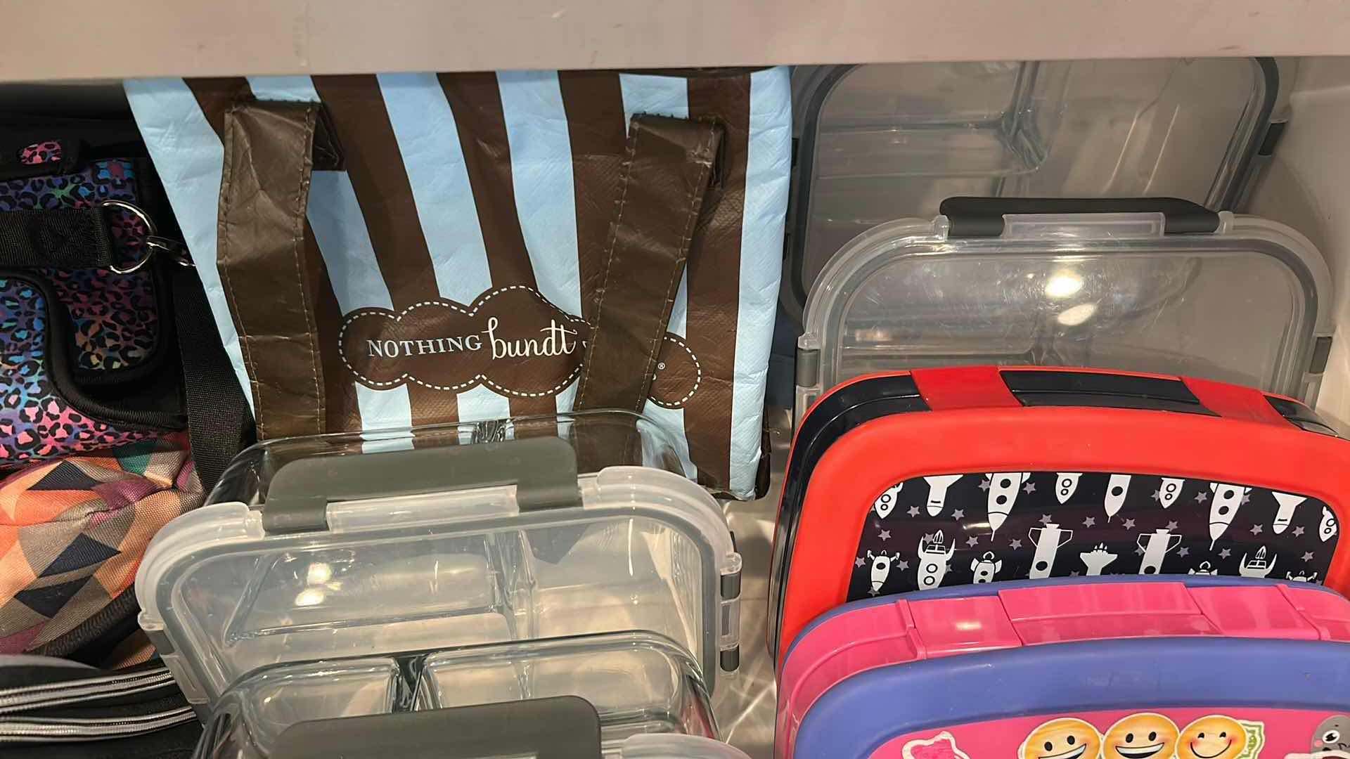 Photo 1 of CONTENTS OF DRAWER KIDS LUNCH CONTAINERS