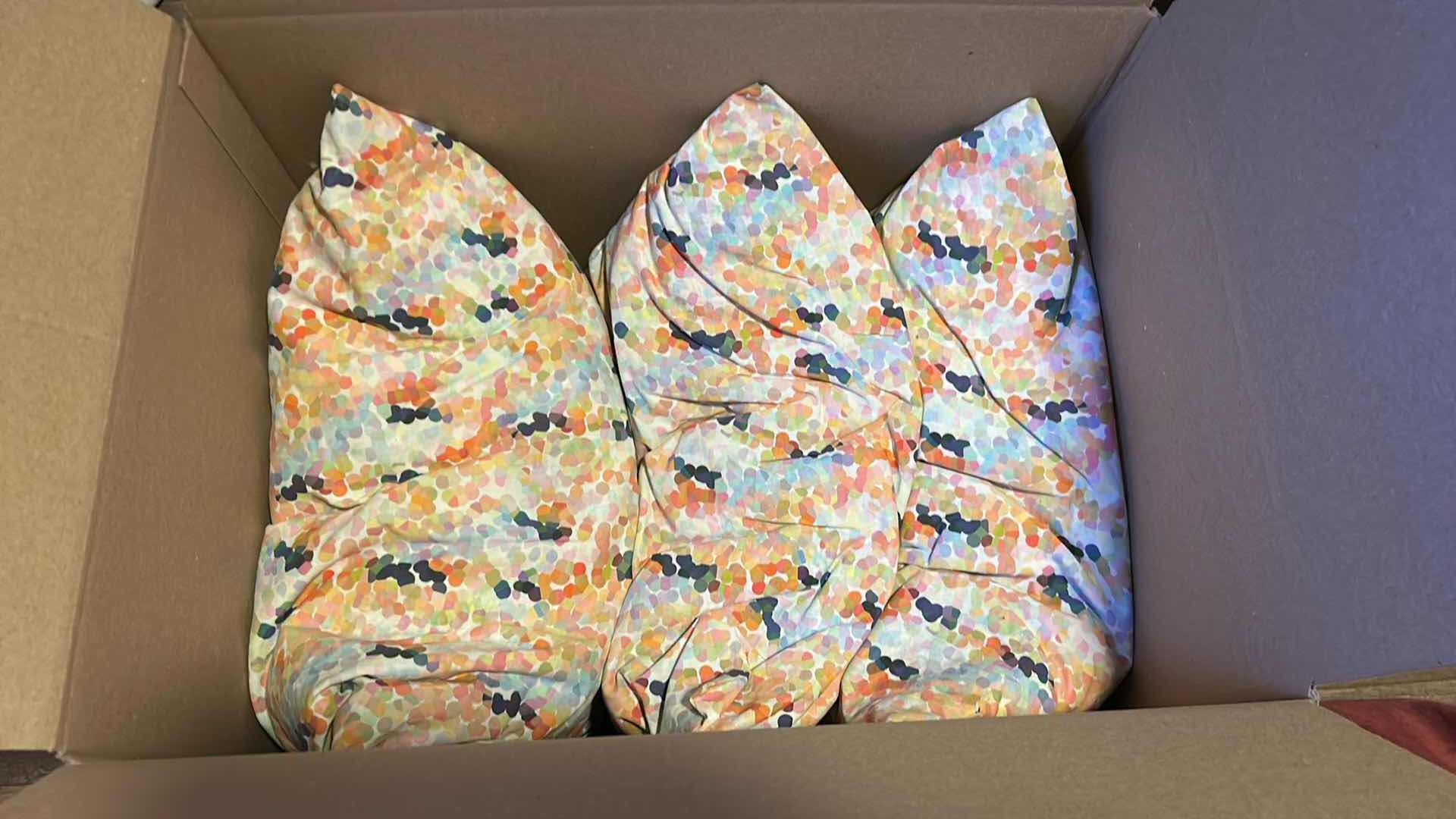 Photo 1 of CONTENTS OF BOX ASSORTED DECORATIVE PILLOWS