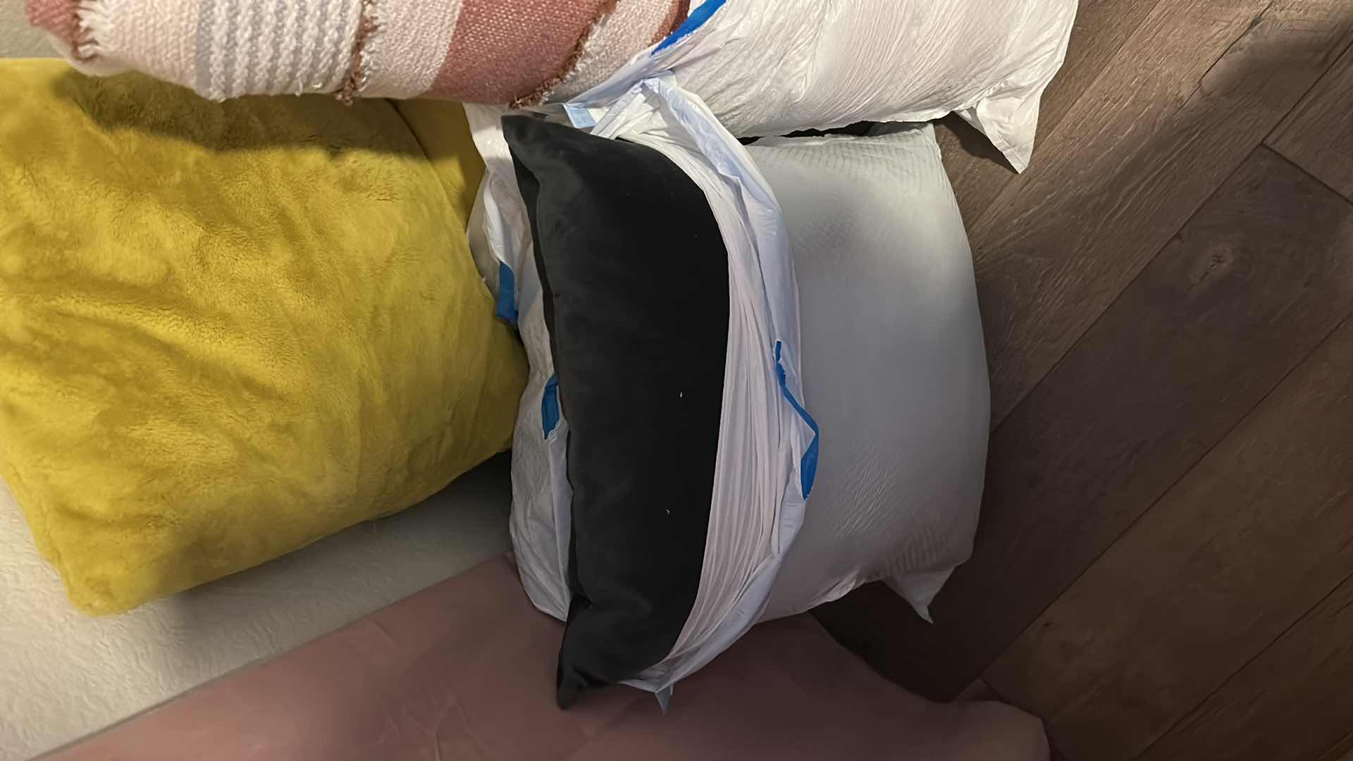 Photo 1 of 7- DECORATIVE PILLOWS