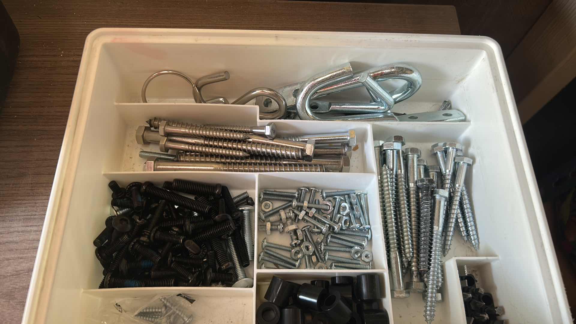 Photo 1 of CONTENTS OF CONTAINER