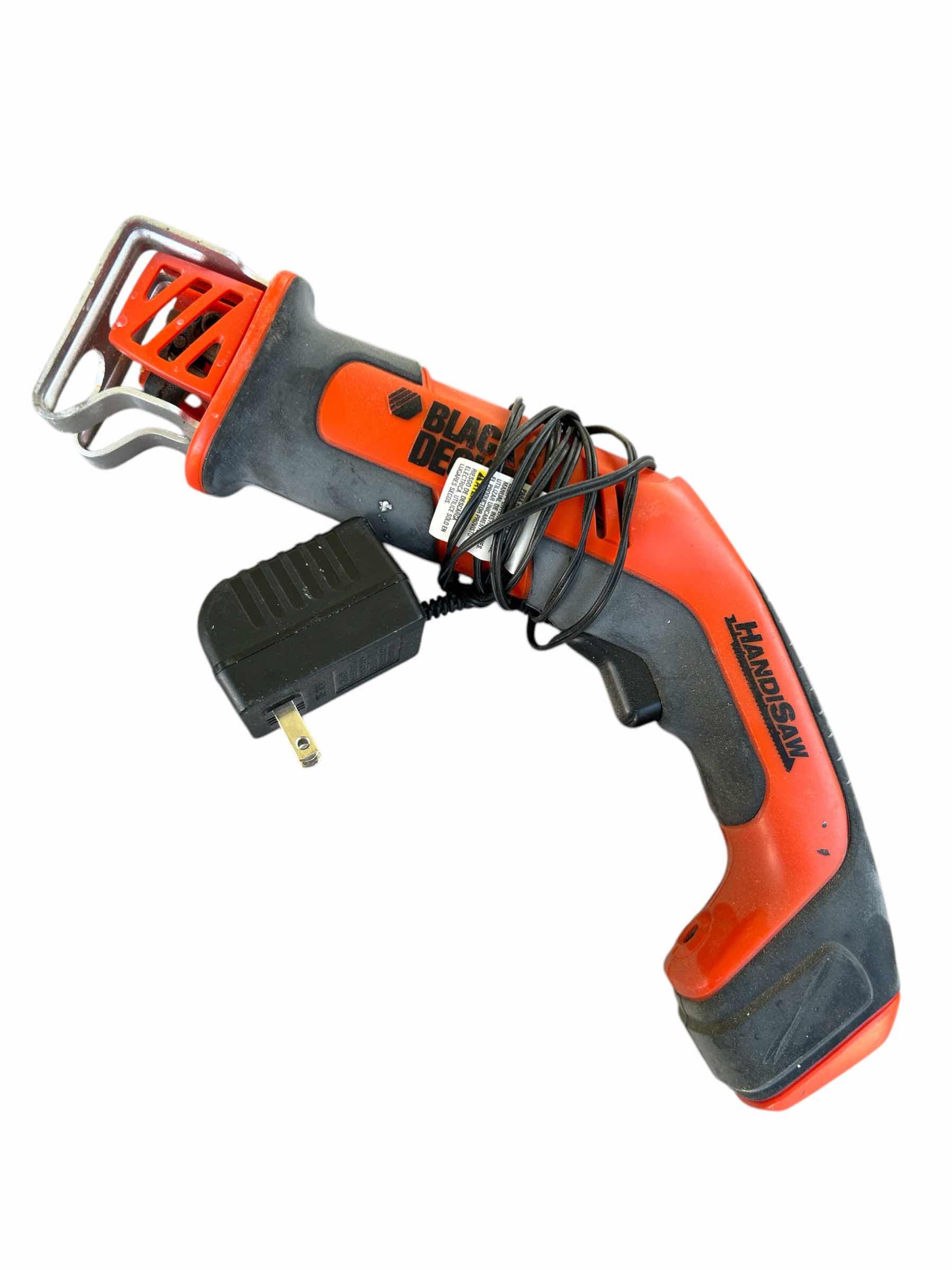 Photo 1 of BLACK & DECKER BD HANDISAW CORDLESS POWERED HAND SAW CHS6000