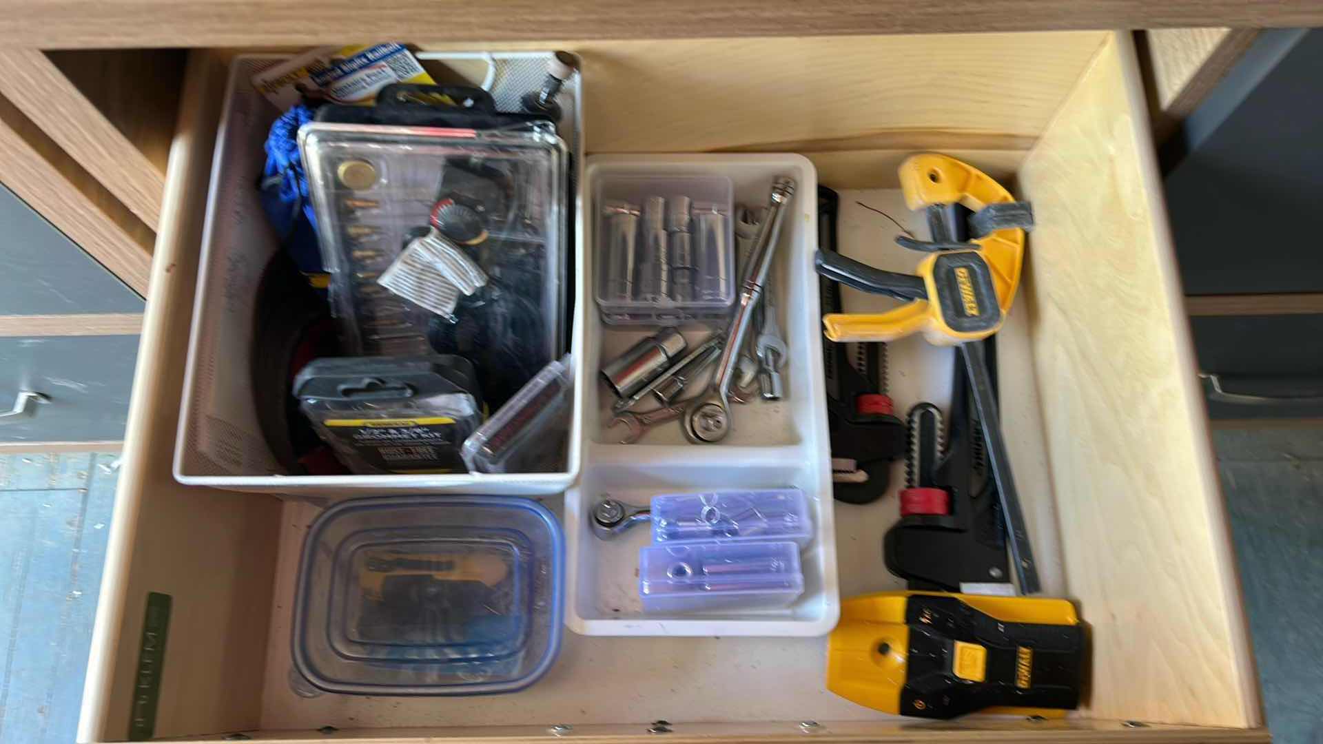 Photo 1 of CONTENTS OF DRAWER