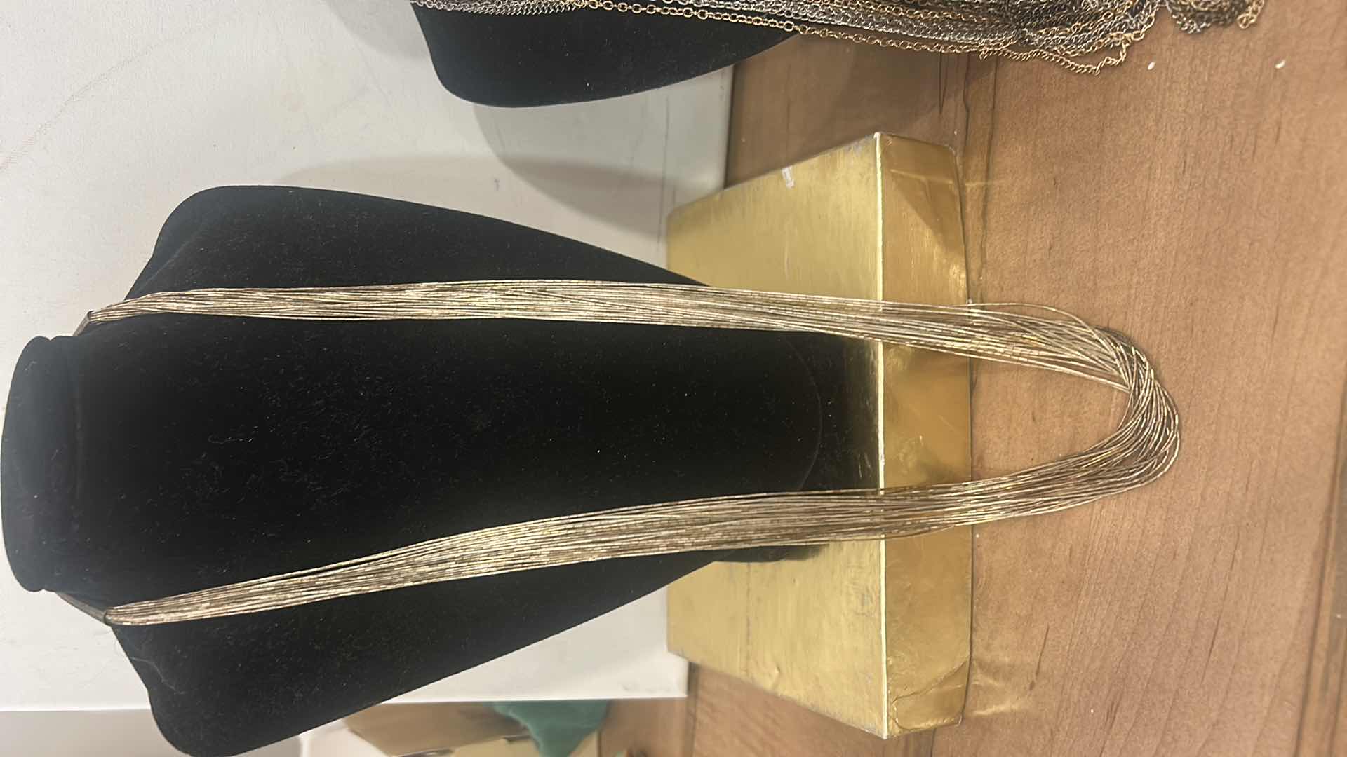 Photo 1 of 4 - WOMENS COSTUME JEWELRY