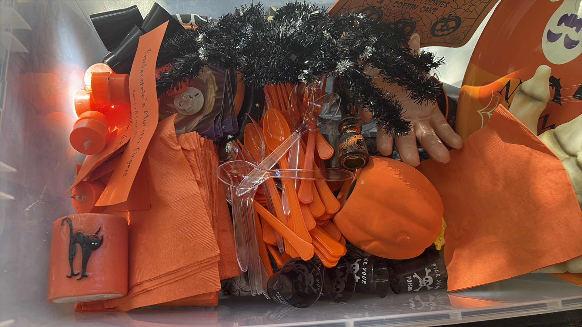 Photo 1 of CONTENTS OF TOTE KITCHEN HALLOWEEN DECORATIONS