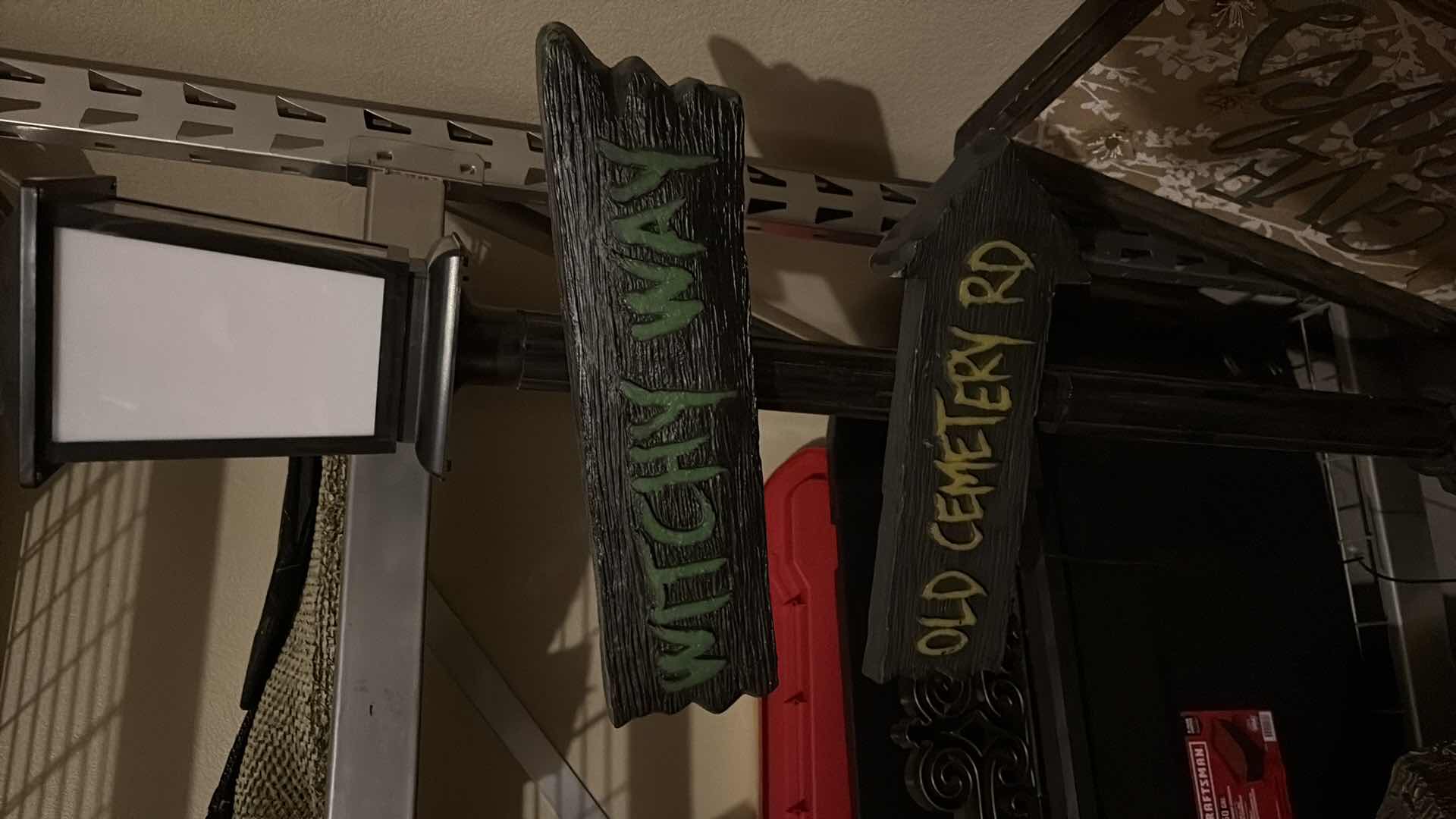 Photo 1 of HALLOWEEN YARD LANTERN 60”H