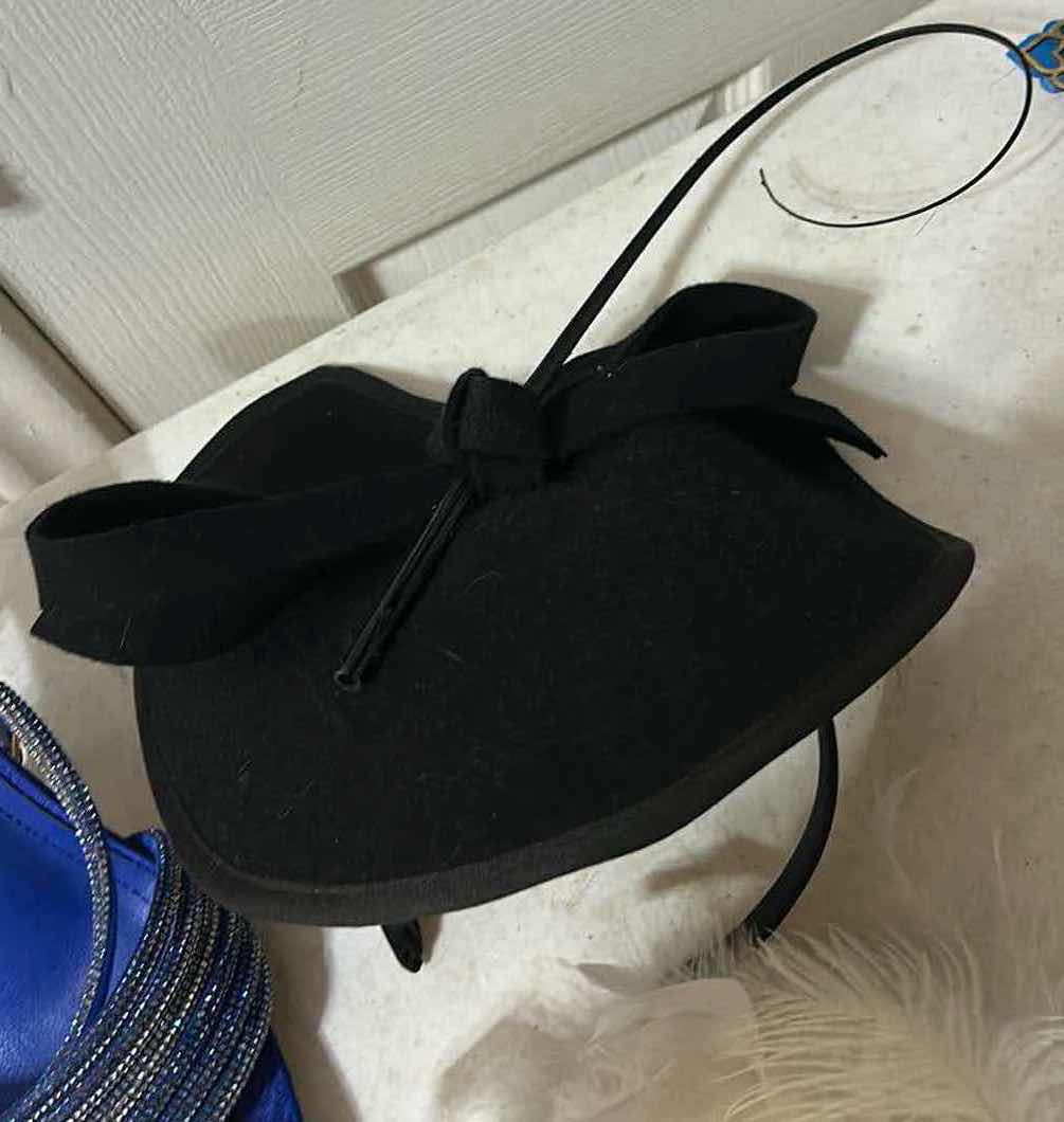 Photo 1 of DRESS UP & HALLOWEEN ACCESSORIES