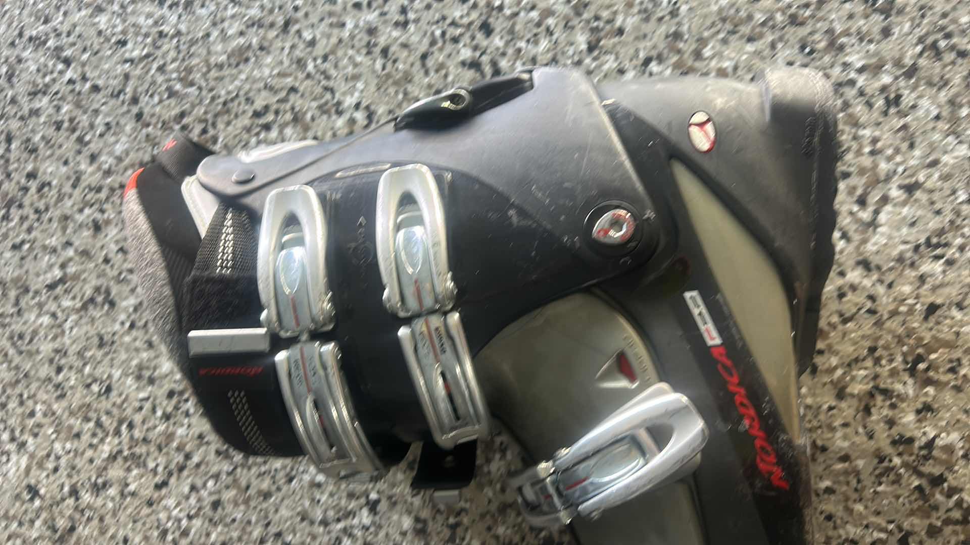 Photo 1 of OUTLAST SKI BOOTS AND BAG