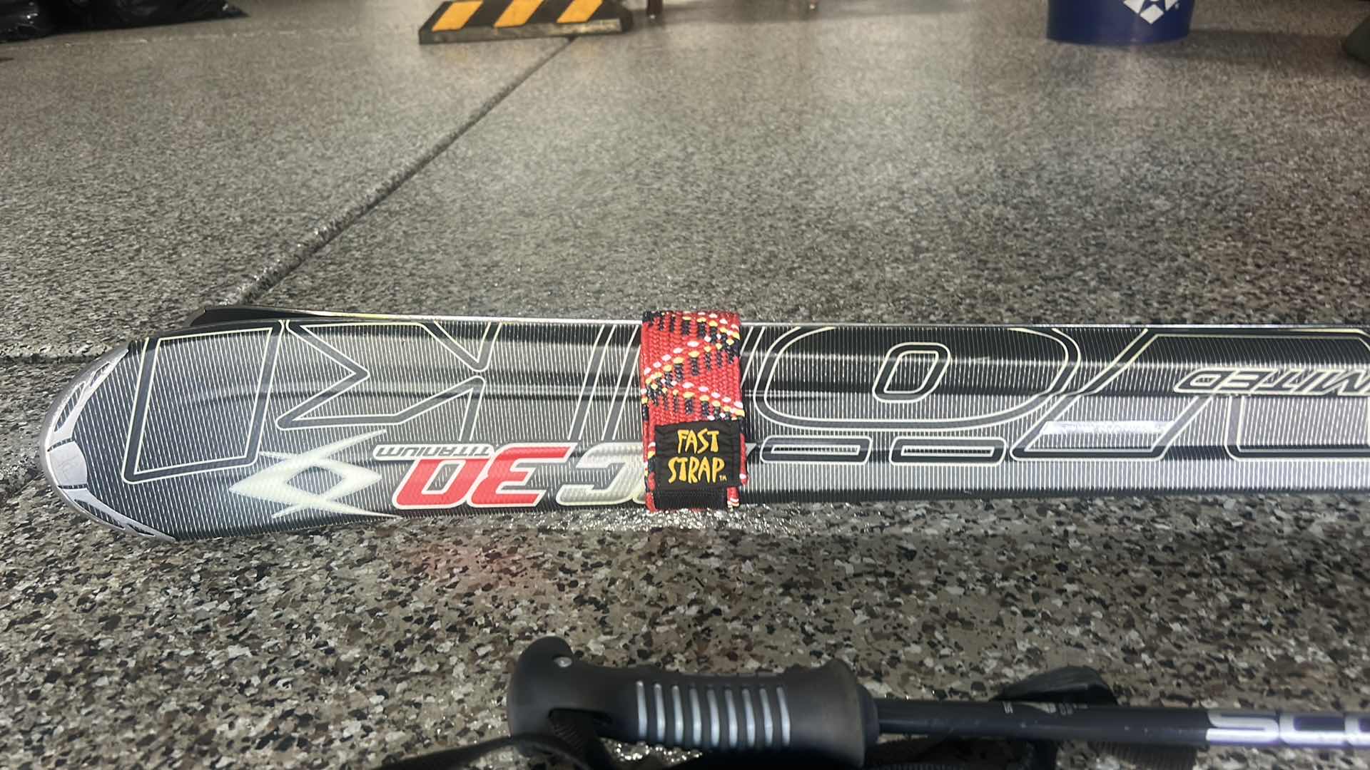 Photo 1 of UNLIMITED AC30 VOELKL DOUBLE GRIP SKI BINDINGS AND POLES