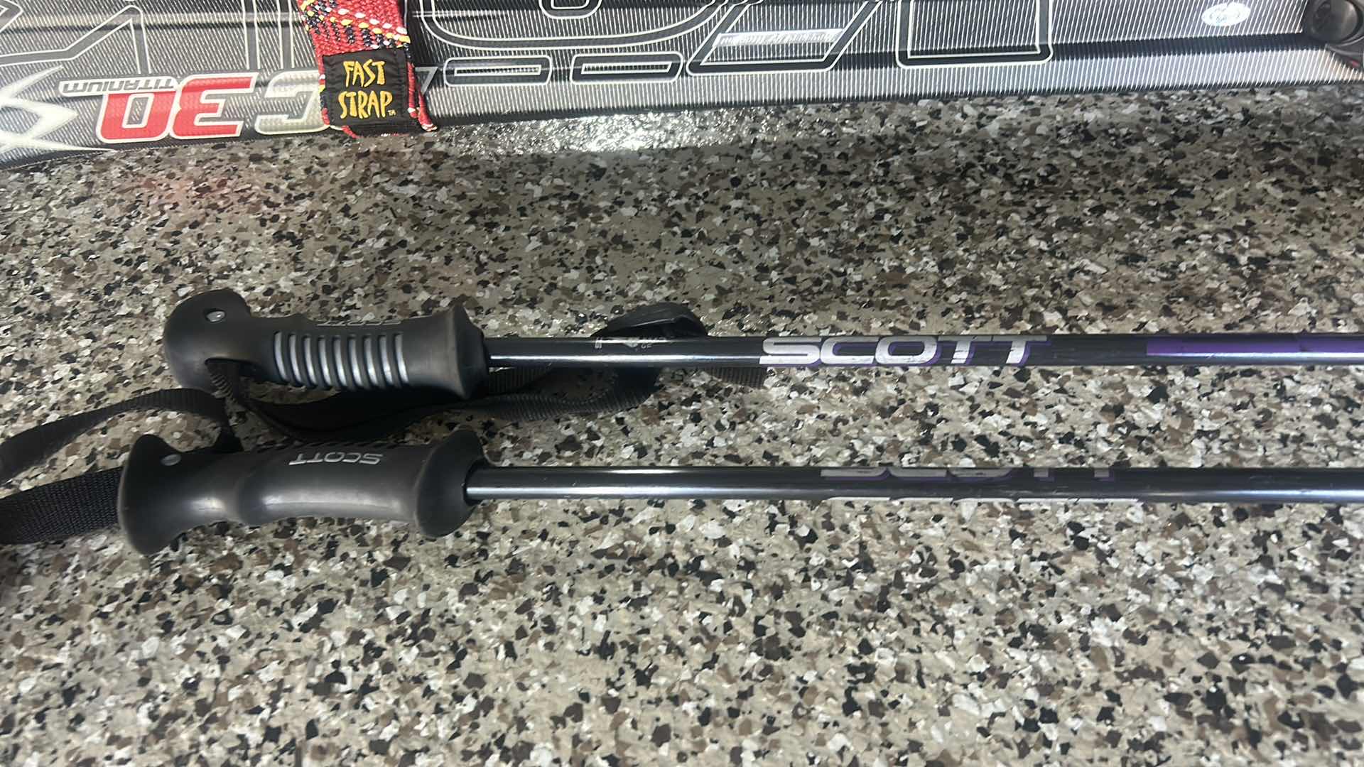 Photo 1 of UNLIMITED AC30 VOELKL DOUBLE GRIP SKI BINDINGS AND POLES