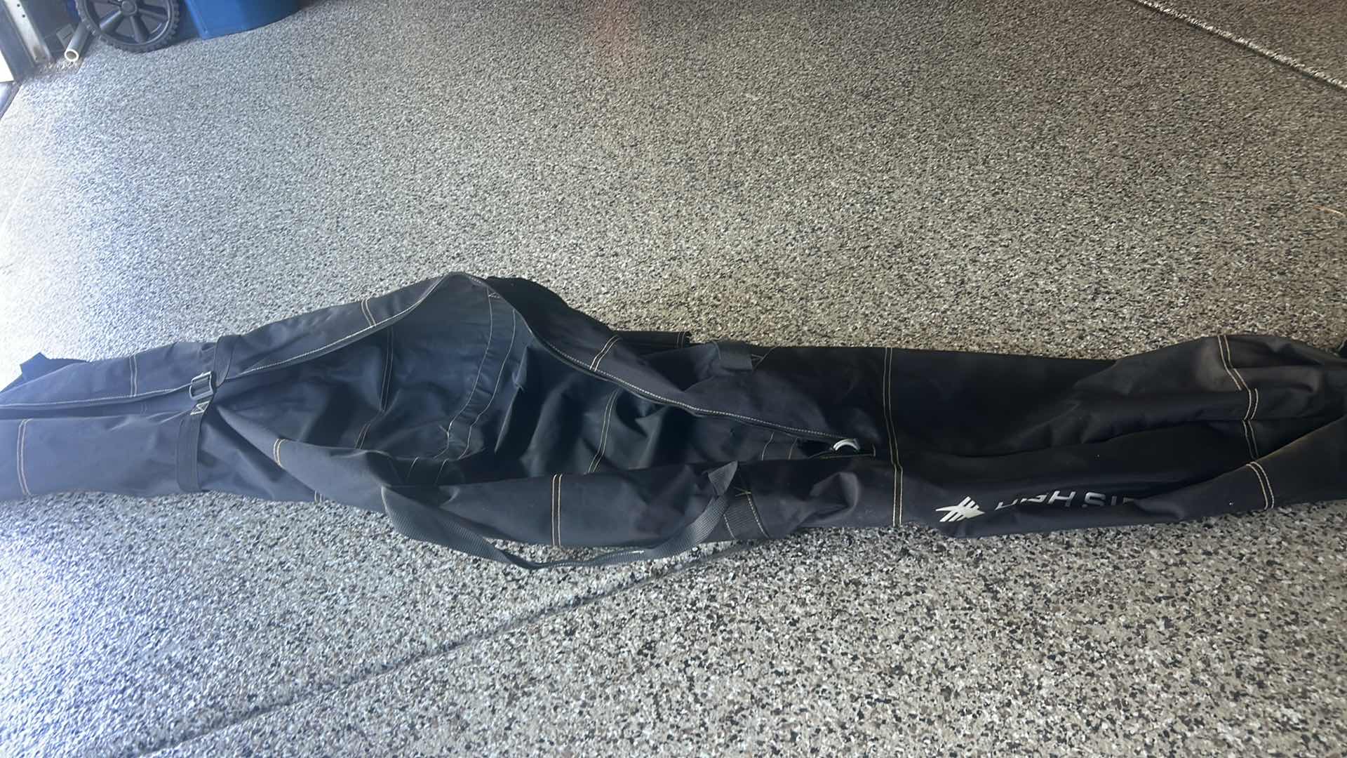 Photo 1 of UNLIMITED AC30 VOELKL DOUBLE GRIP SKI BINDINGS AND POLES