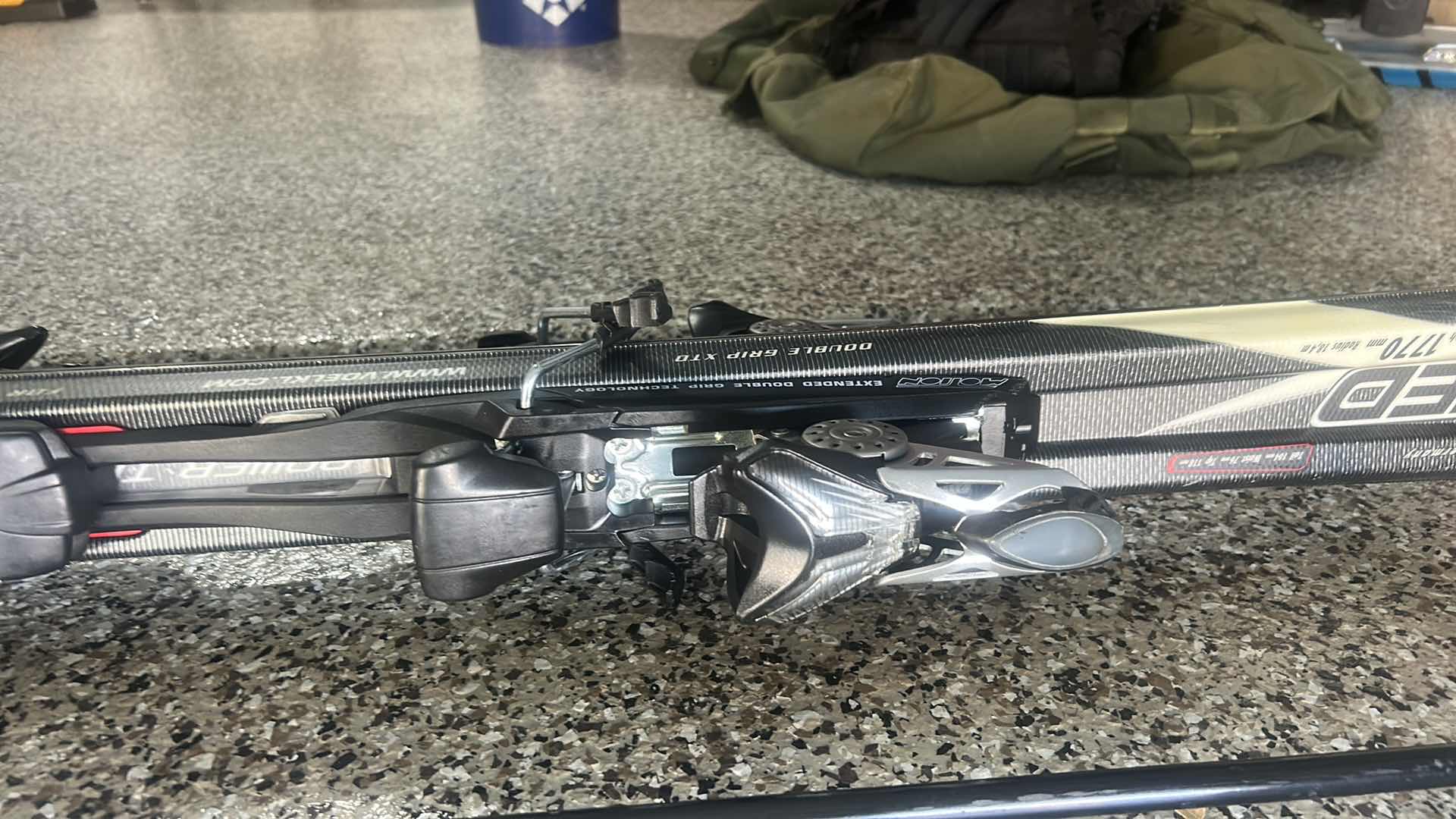 Photo 1 of UNLIMITED AC30 VOELKL DOUBLE GRIP SKI BINDINGS AND POLES