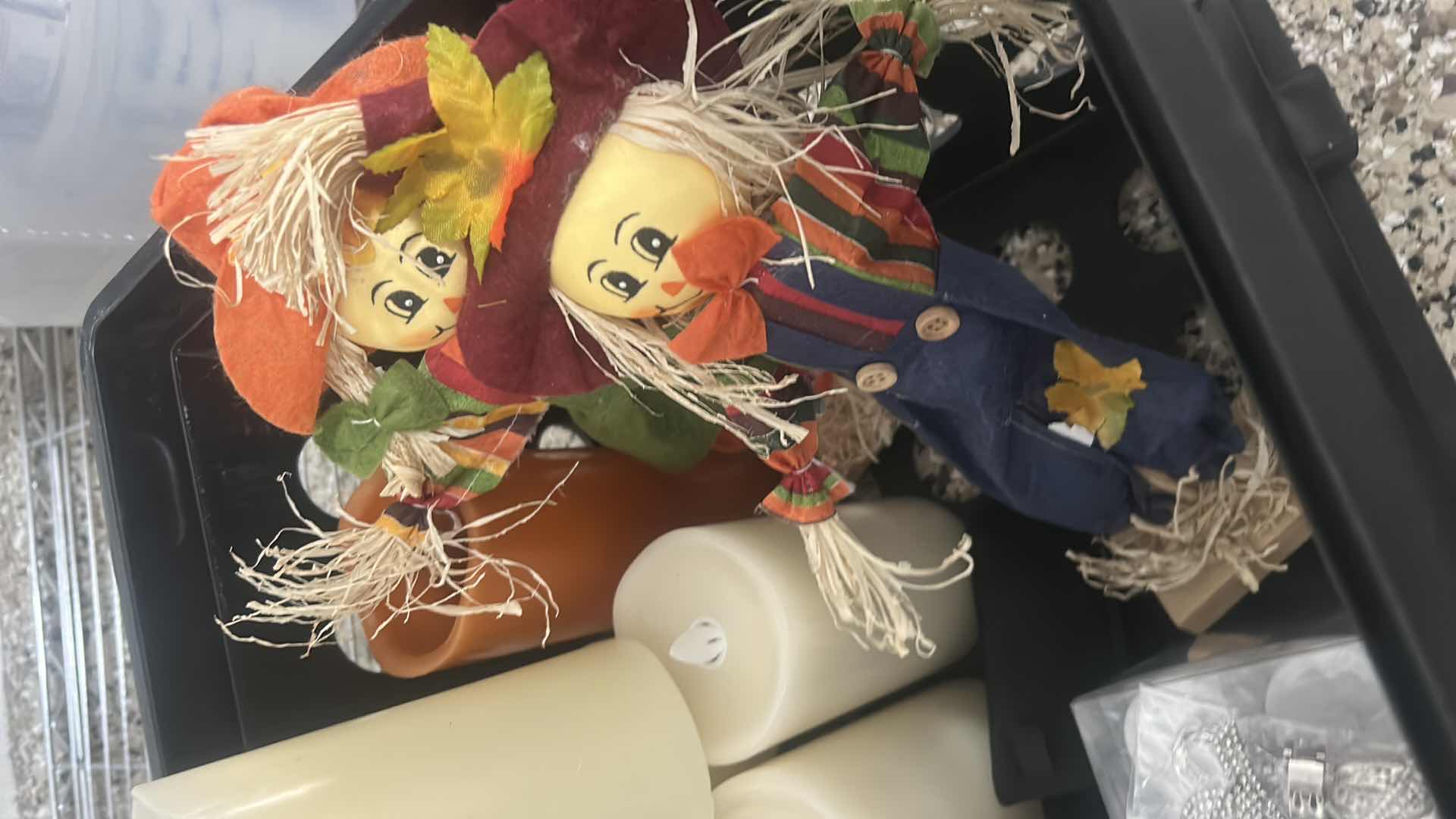 Photo 1 of TOTE WITH CANDLES AND 2 SCARECROWS