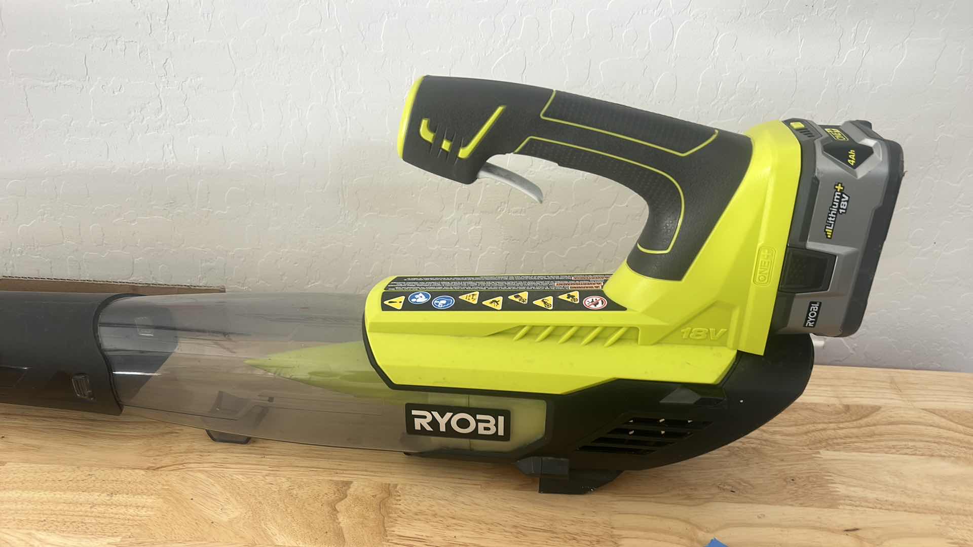 Photo 1 of RYOBI BATTERY OPERATED BLOWER WITH CHARGER