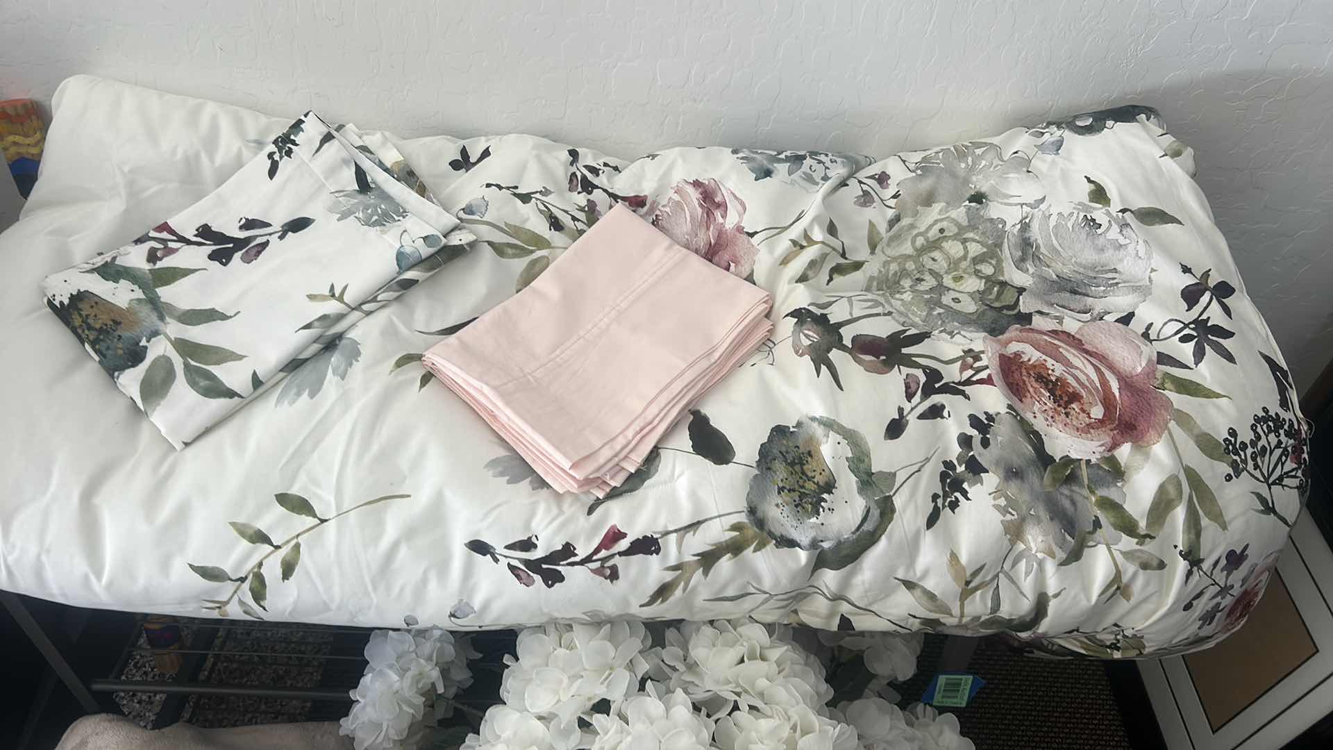 Photo 1 of FRESHLY LAUNDERED QUEEN COMFORTER, PILLOW CASES, SHEETS, BLANKET, MATTRESS COVER AND FLOWERS