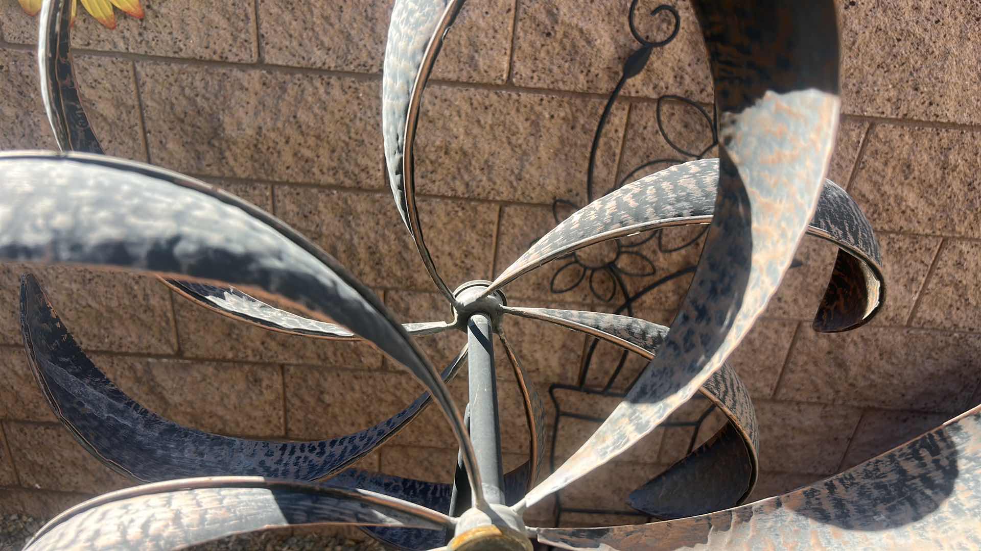 Photo 1 of METAL WIND TWIRLER H57”