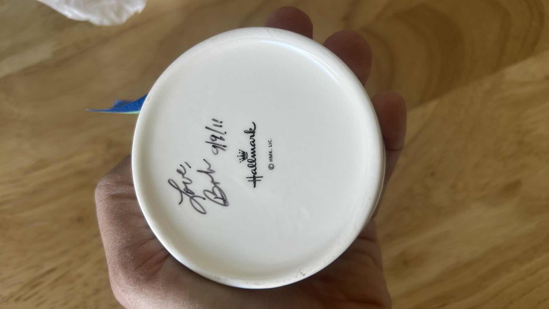 Photo 1 of 2 - WILLOW TREE ANGEL OF MY HEART H5” & CERAMIC BOX WITH HEART