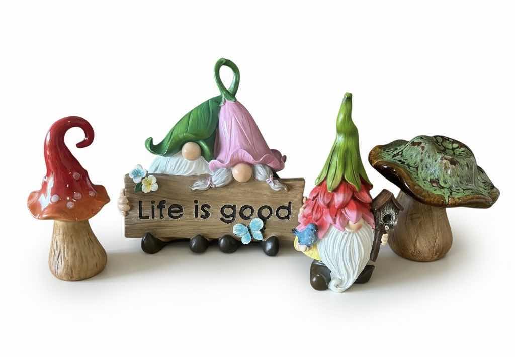 Photo 1 of 4 - KNOMES AND MUSHROOMS TALLEST H8.5”