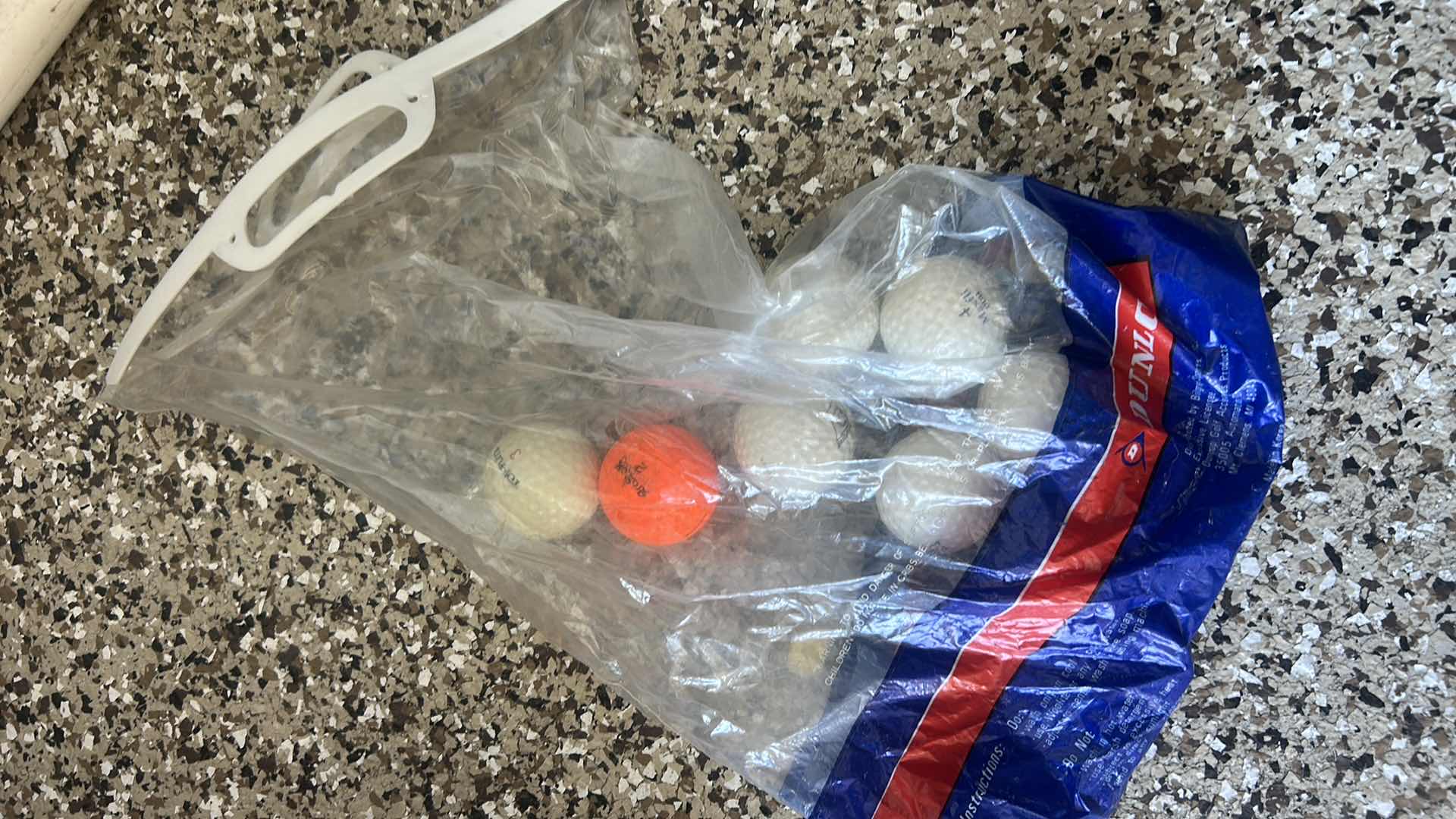 Photo 1 of GOLF CLUBS AND GOLF BAG