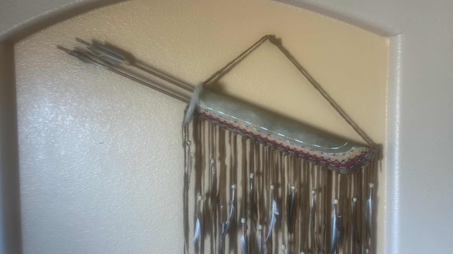 Photo 1 of 41” HAND PAINTED QUIVER AND TWO ARROWS