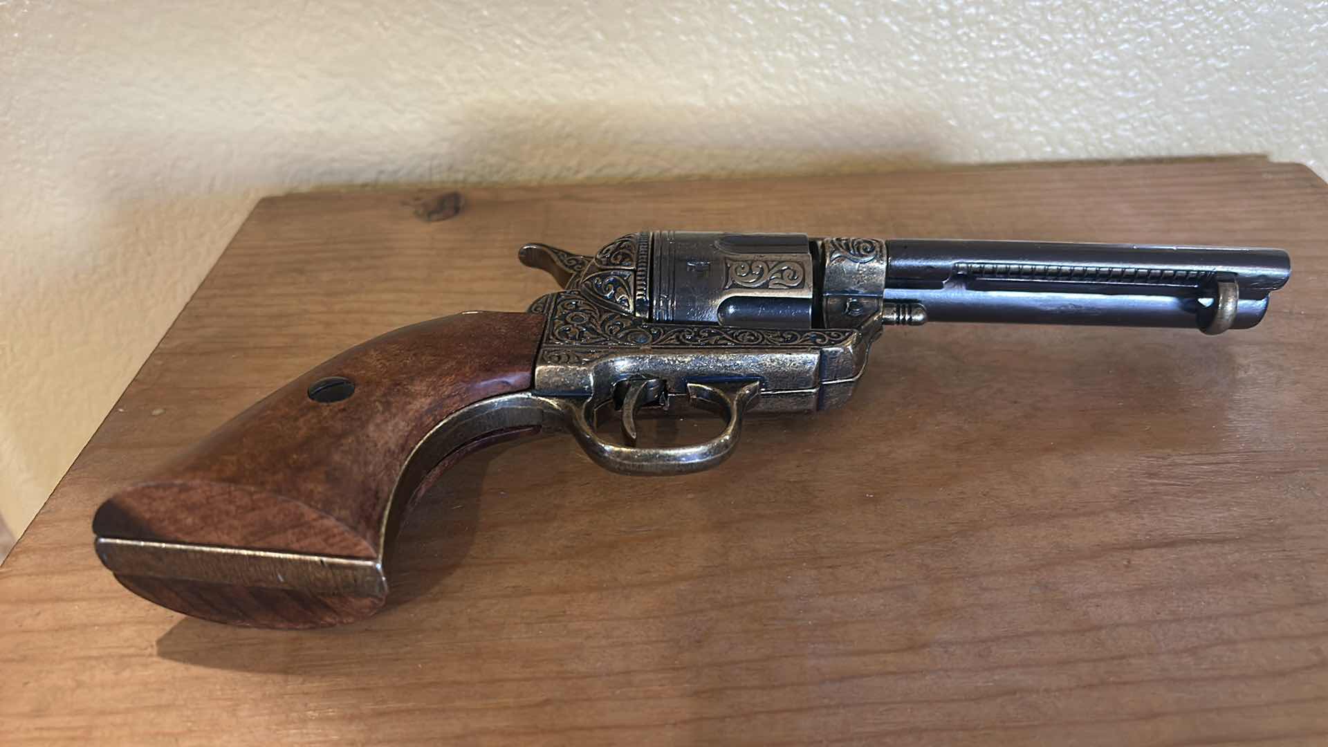 Photo 1 of COLT 18 PEACEMAKER REPLICA GUN 10.5”